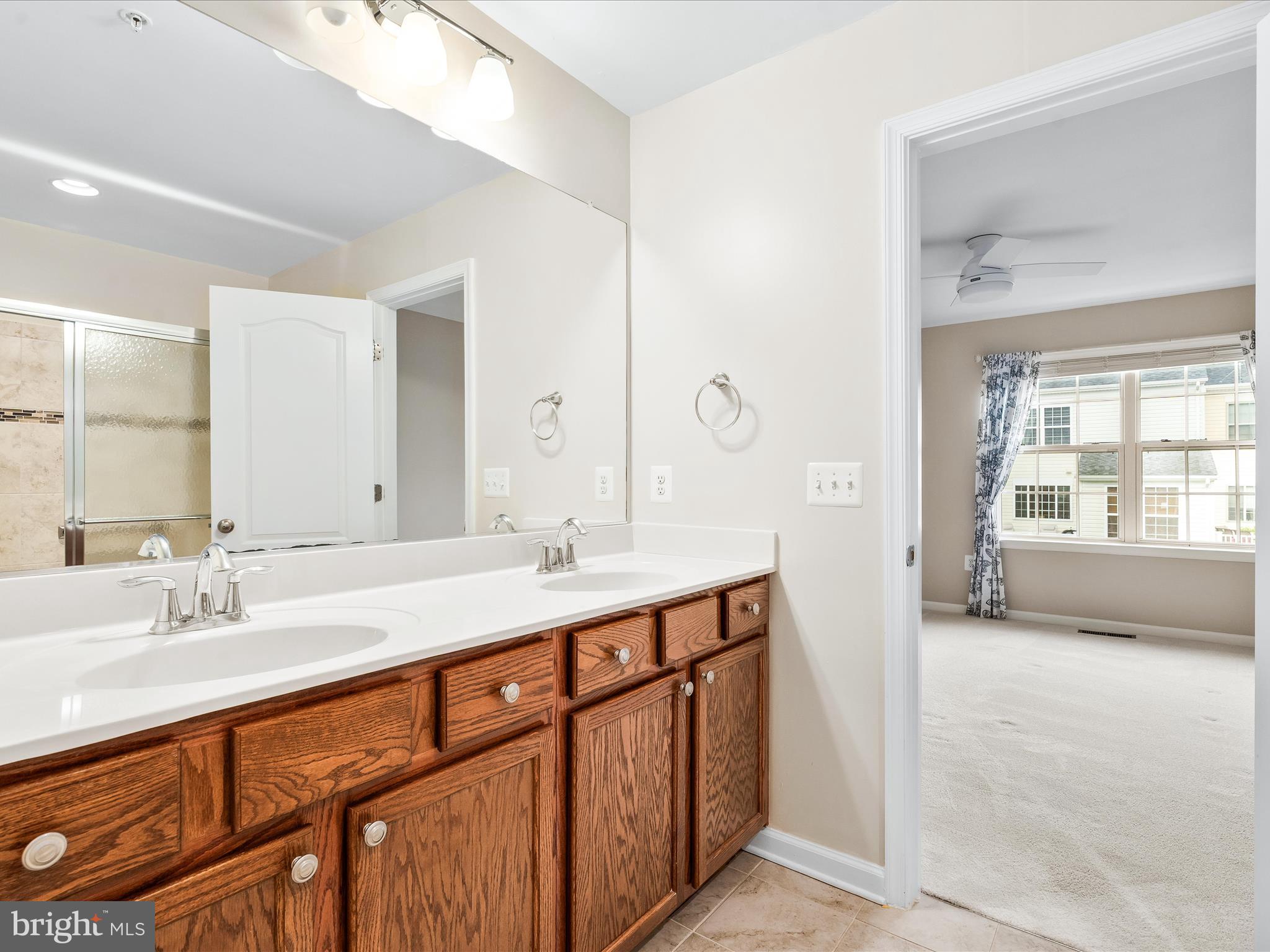 TALLYN RIDGE - Residential