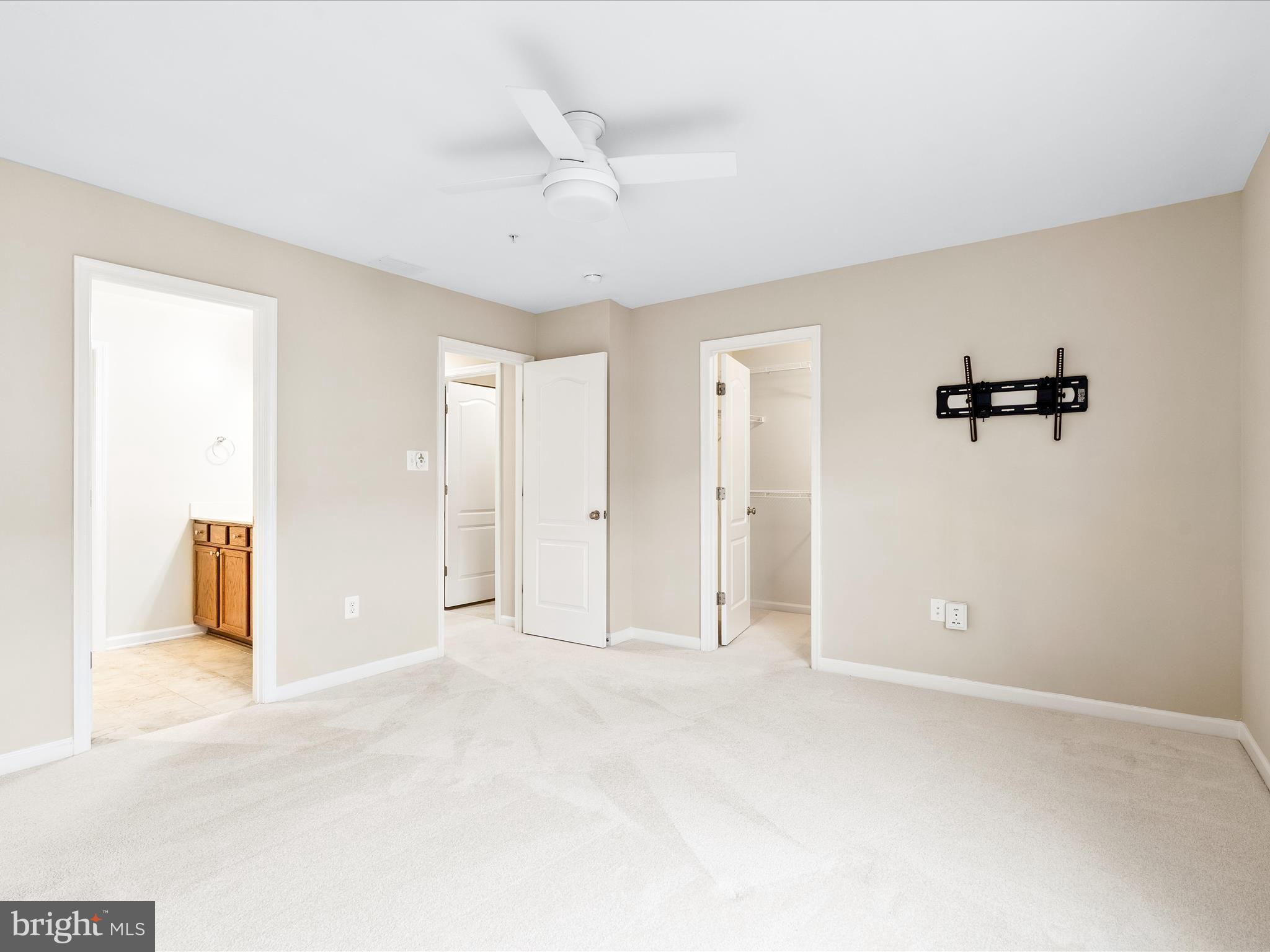 TALLYN RIDGE - Residential