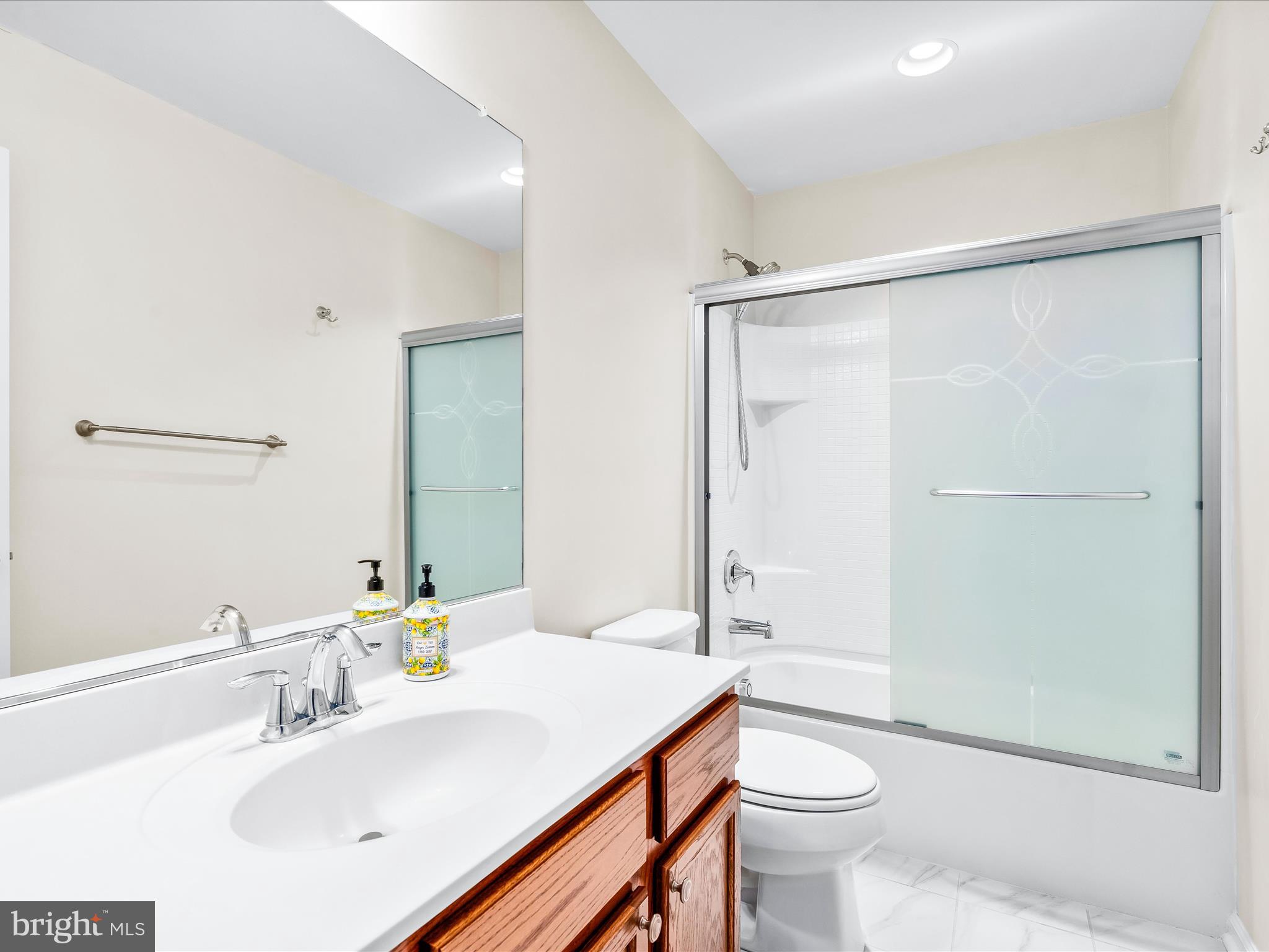 TALLYN RIDGE - Residential