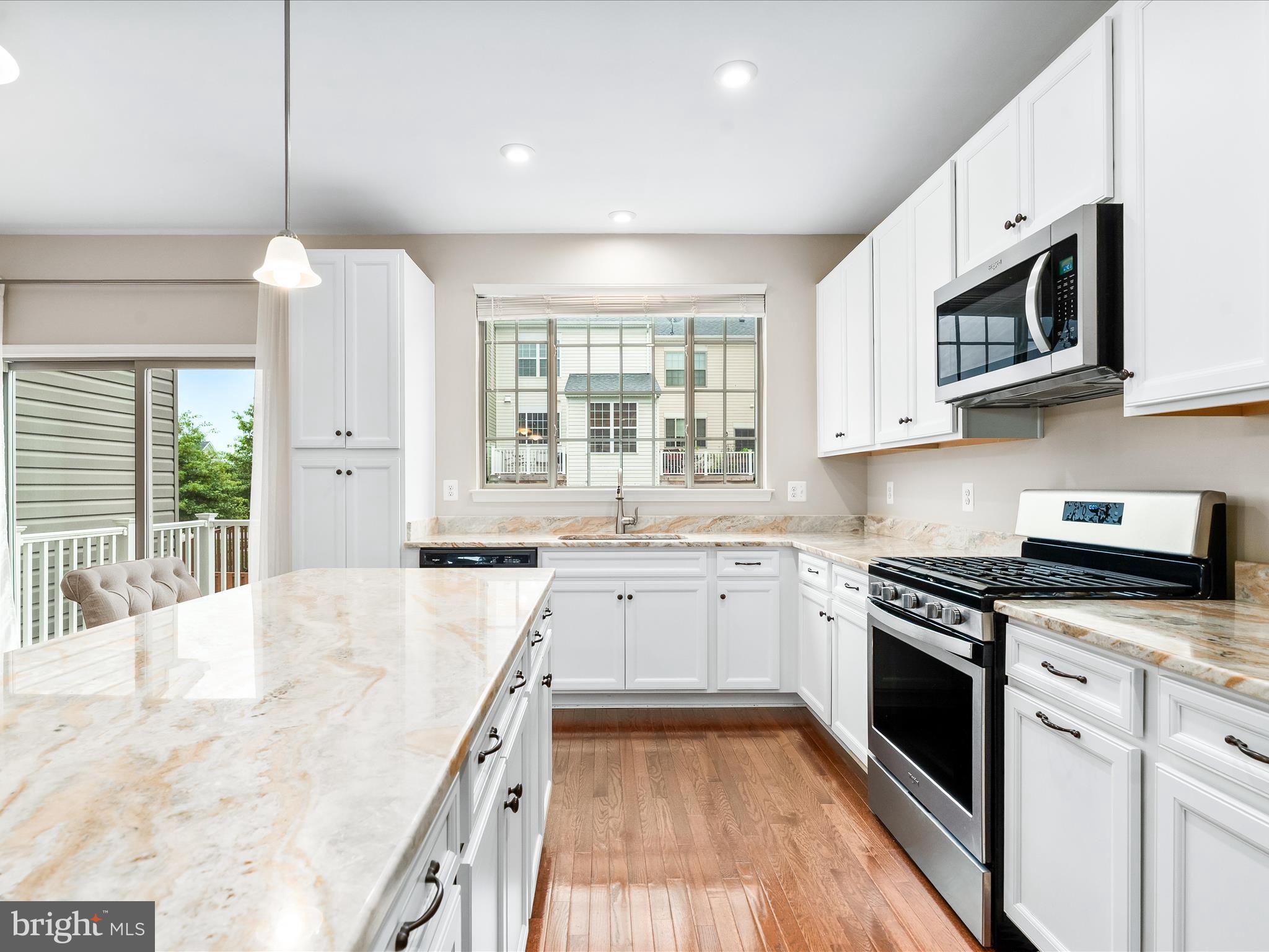 TALLYN RIDGE - Residential