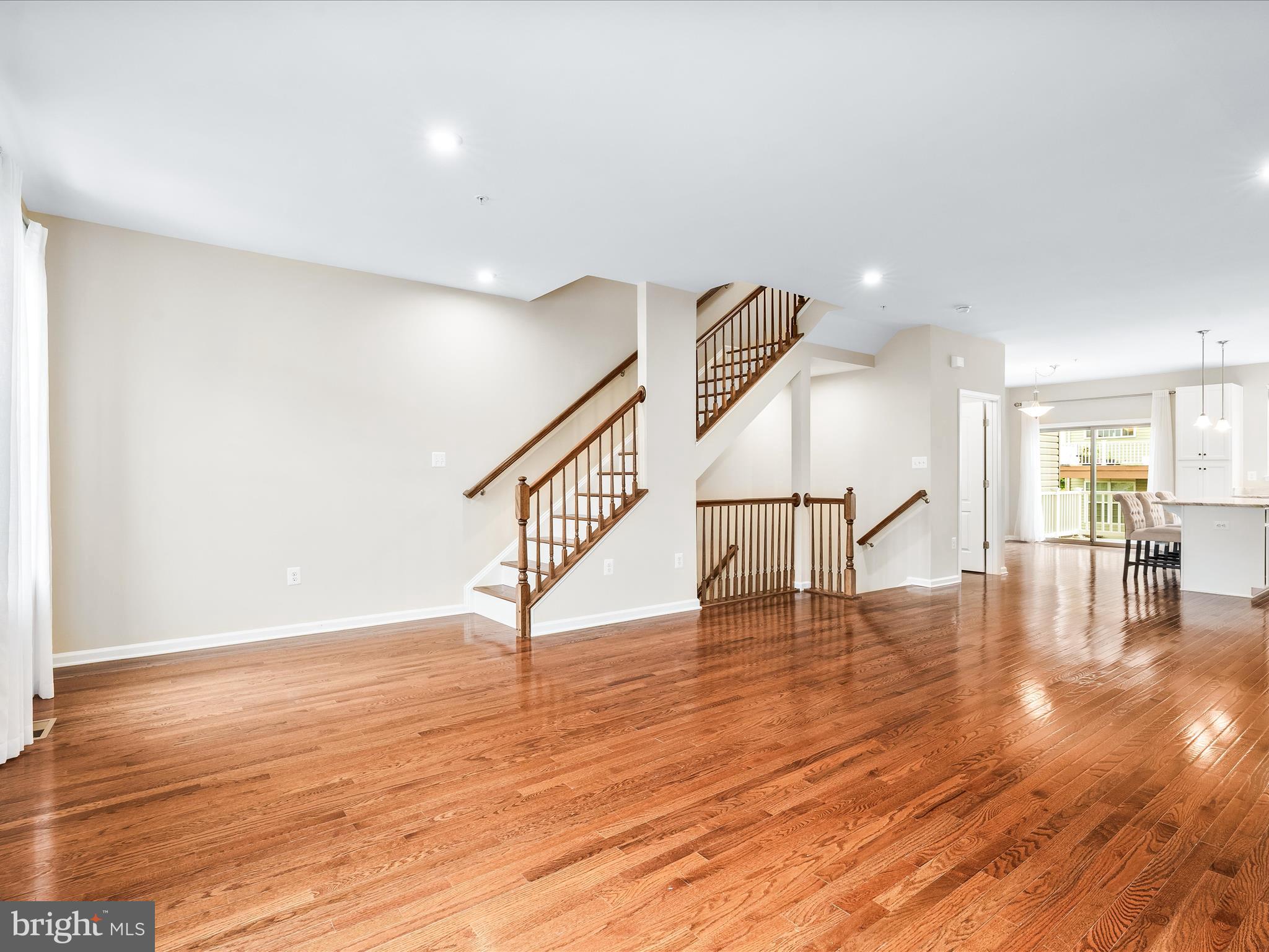 TALLYN RIDGE - Residential