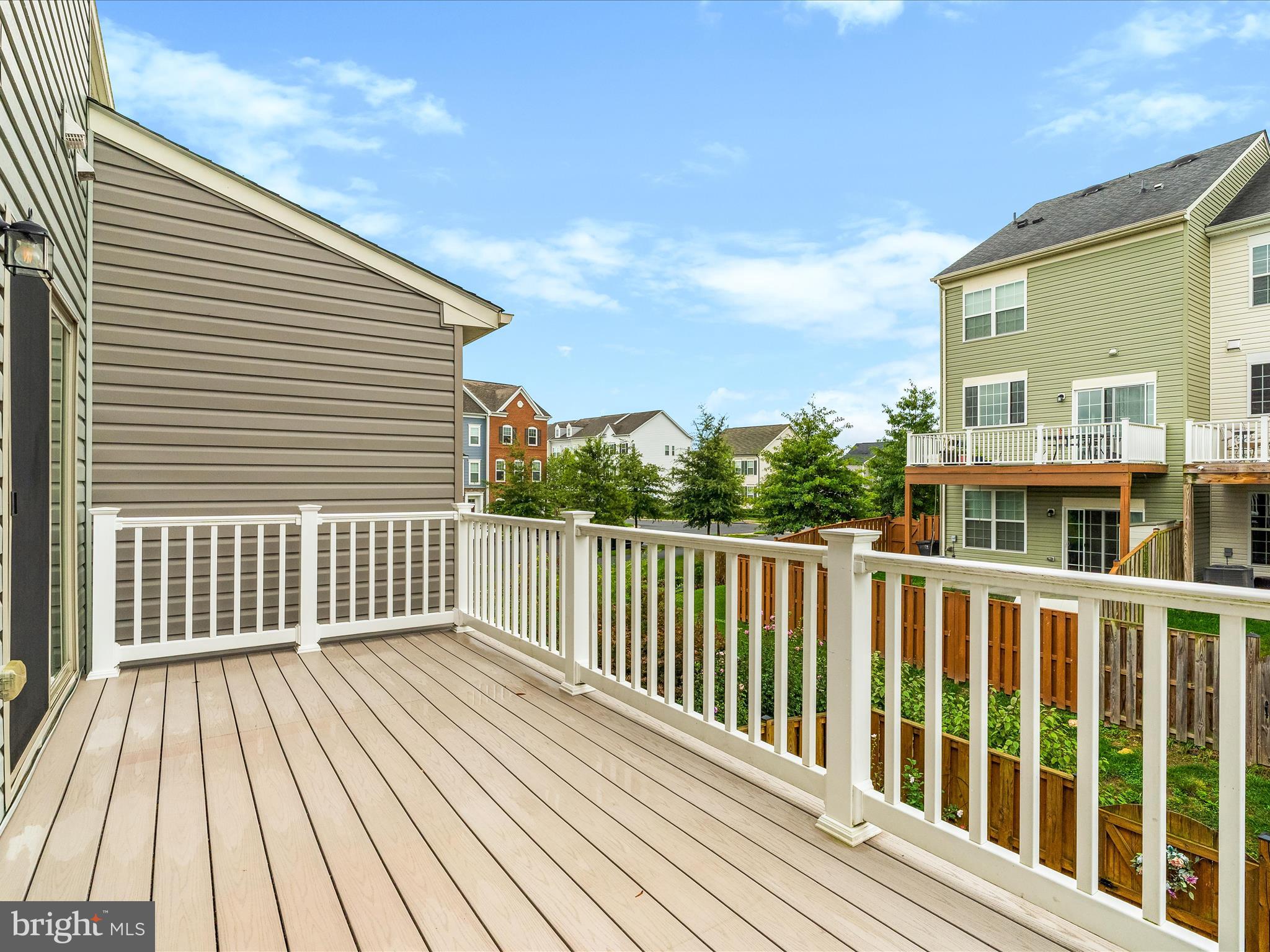 TALLYN RIDGE - Residential