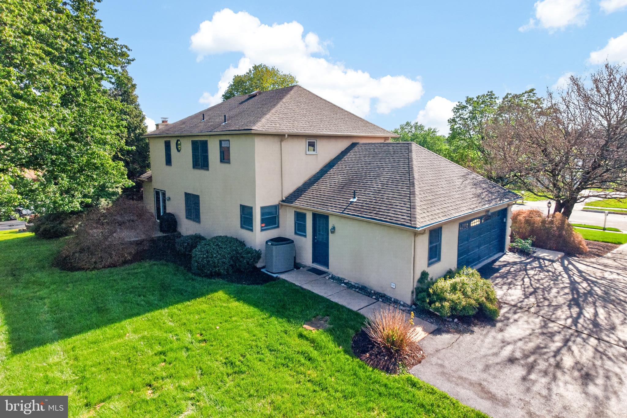 3014 VALLEY VIEW WAY