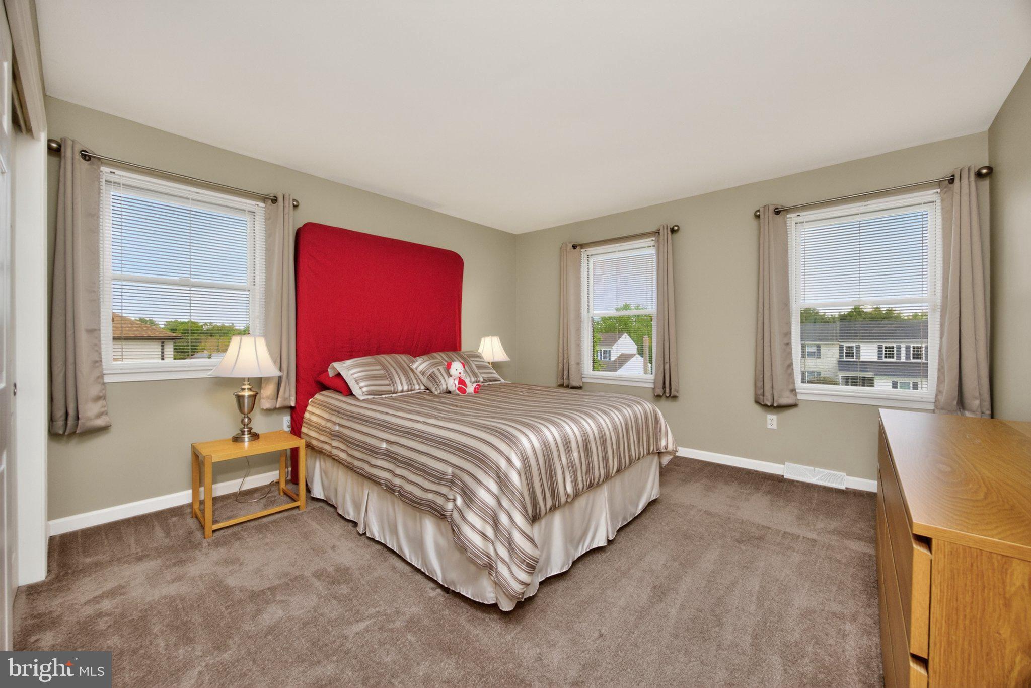 VALLEY VIEW - Residential