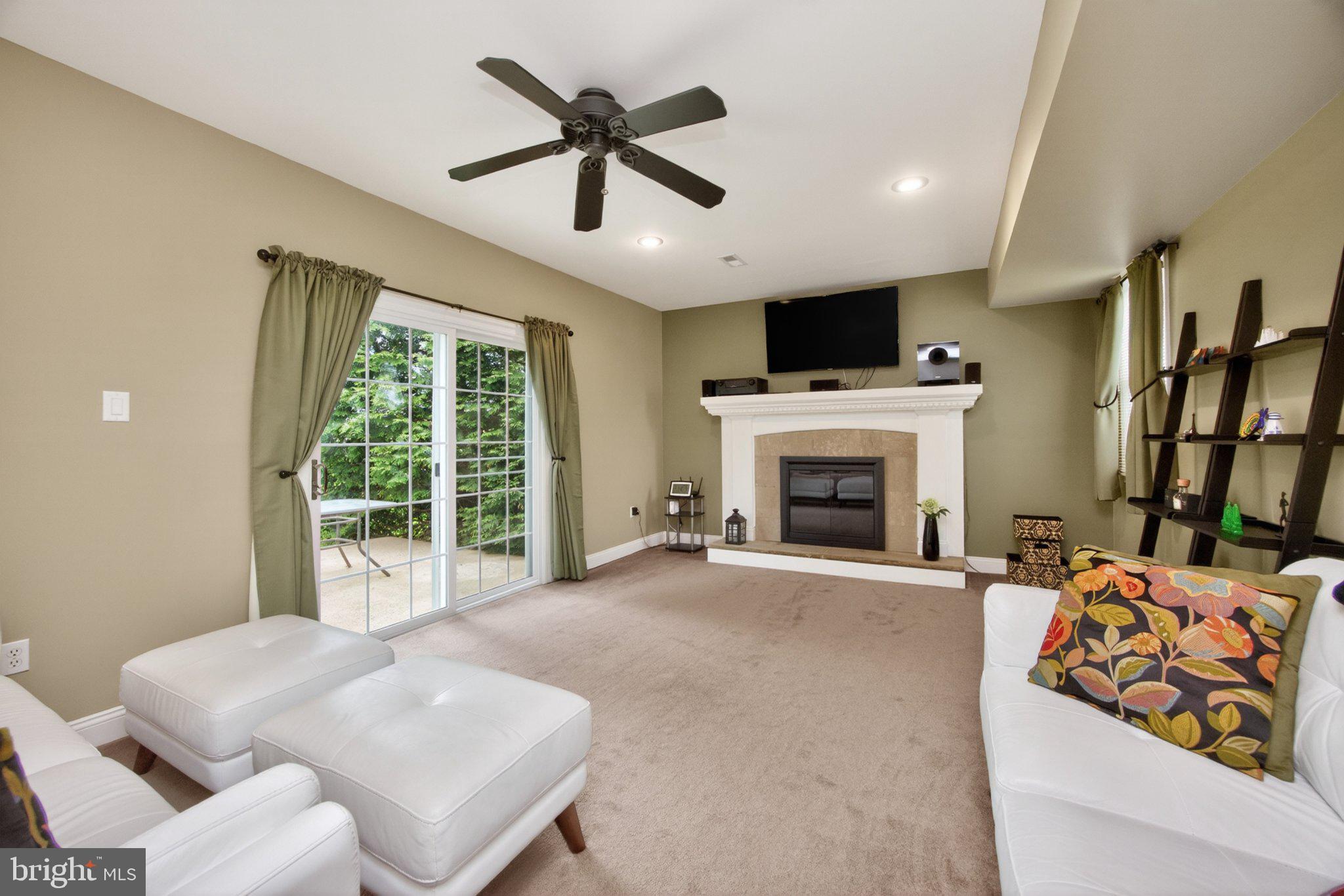 VALLEY VIEW - Residential