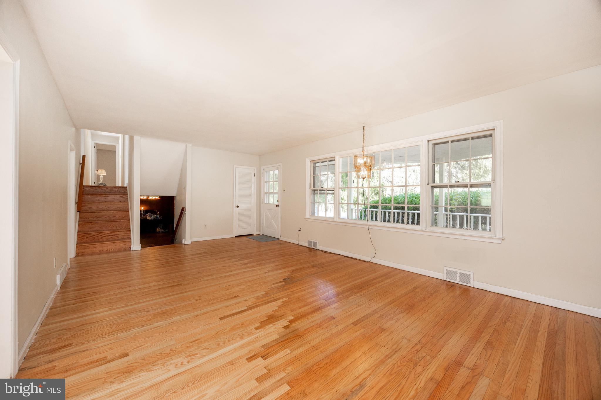 FOX VALLEY - Residential