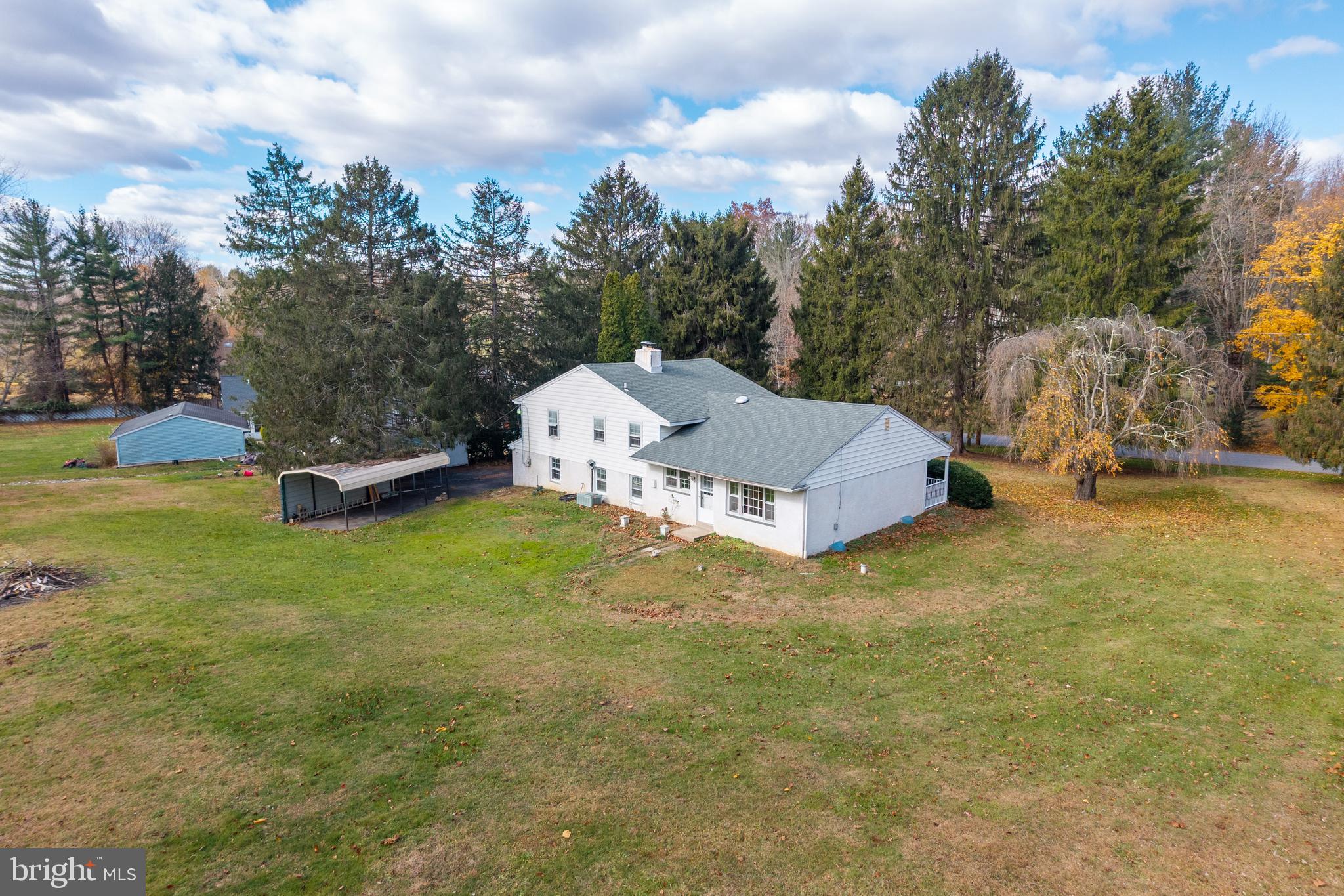 FOX VALLEY - Residential