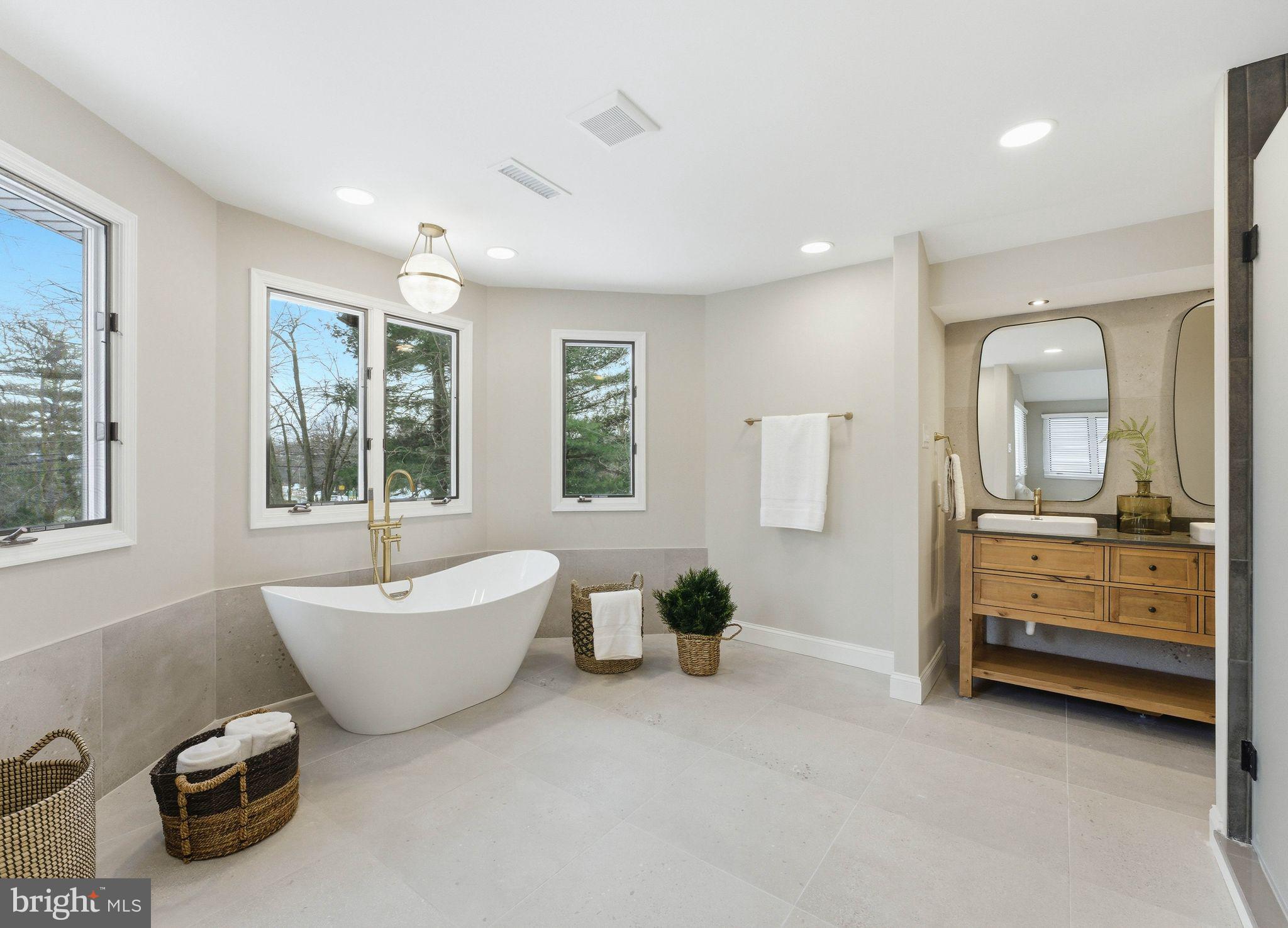 FOX HOLLOW - Residential