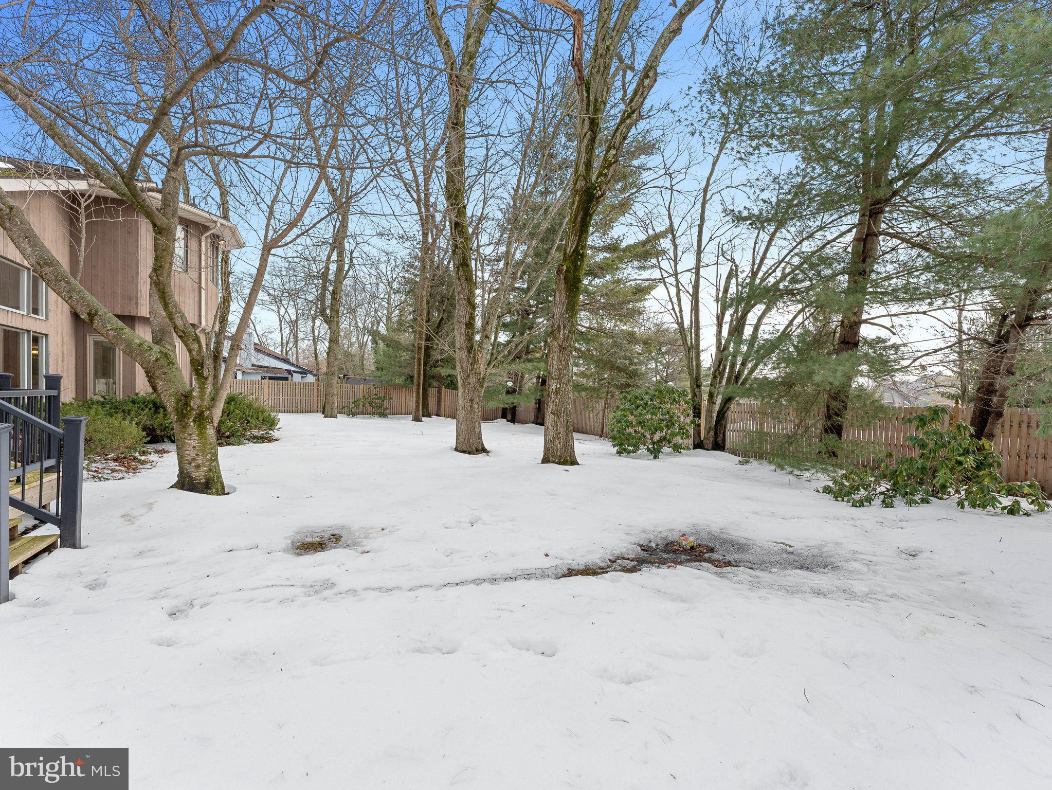 FOX HOLLOW - Residential