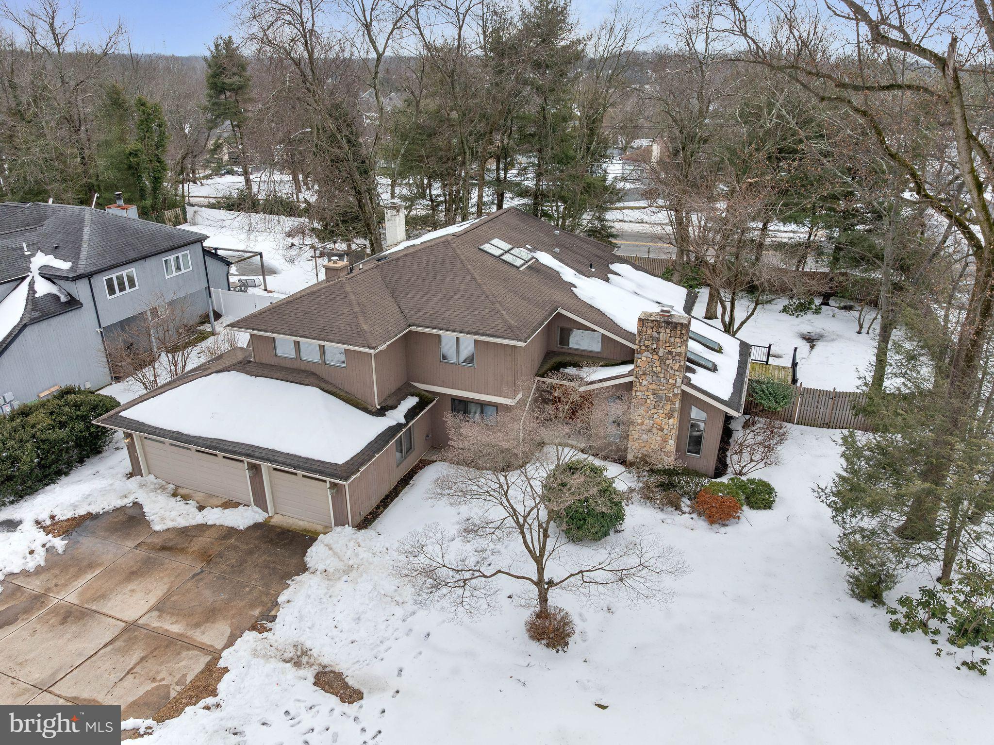 FOX HOLLOW - Residential