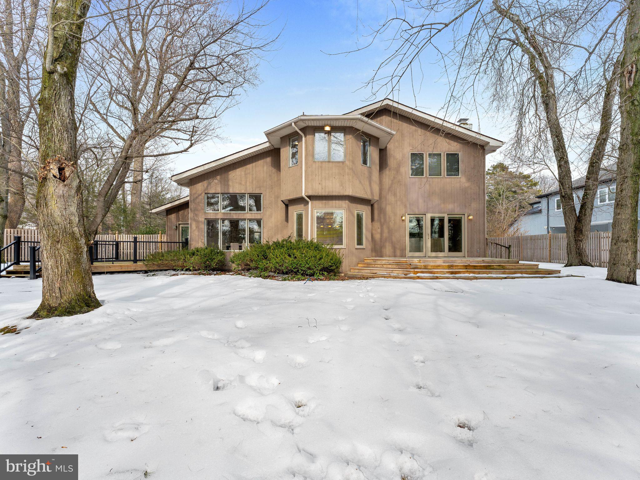 FOX HOLLOW - Residential