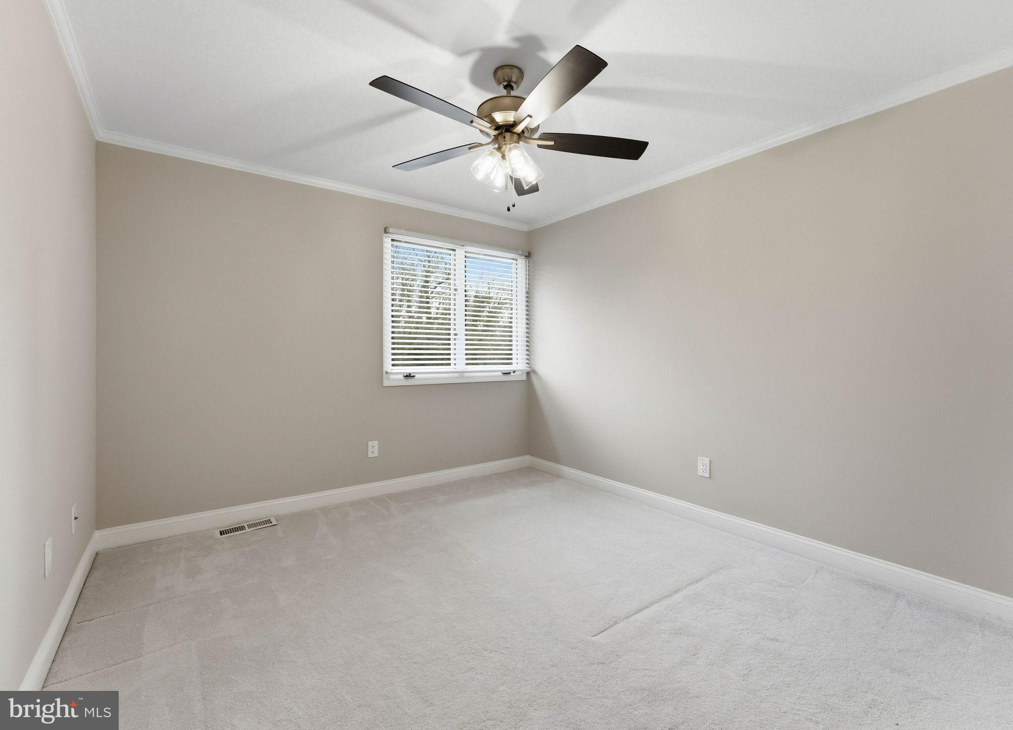 FOX HOLLOW - Residential