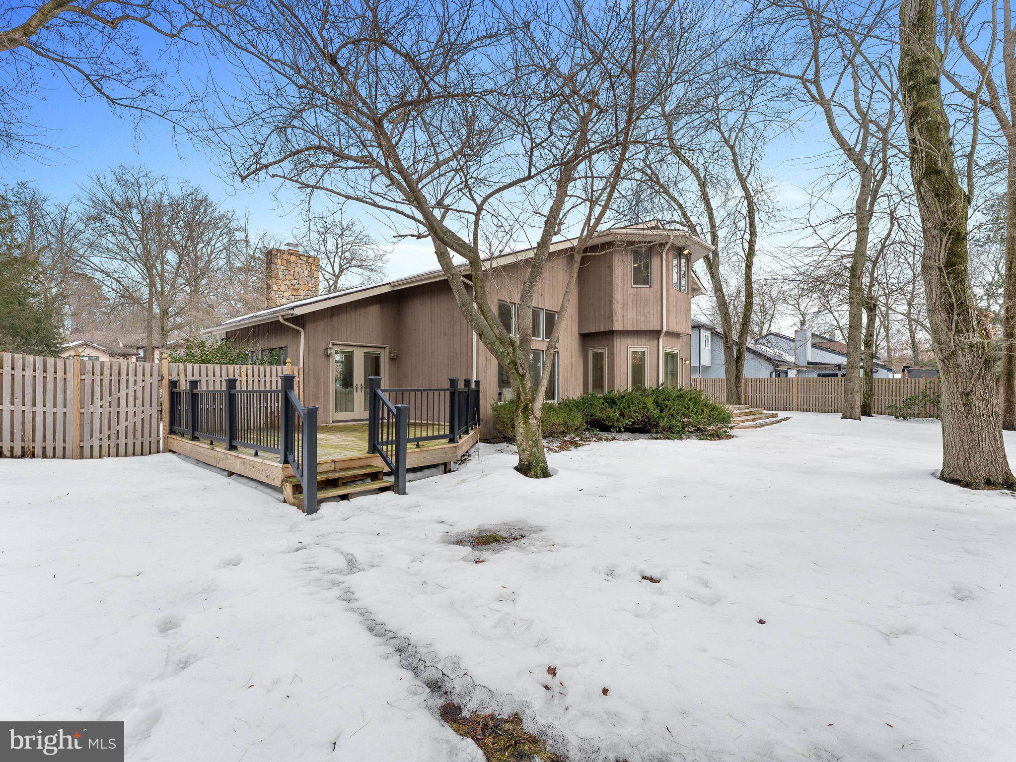 FOX HOLLOW - Residential