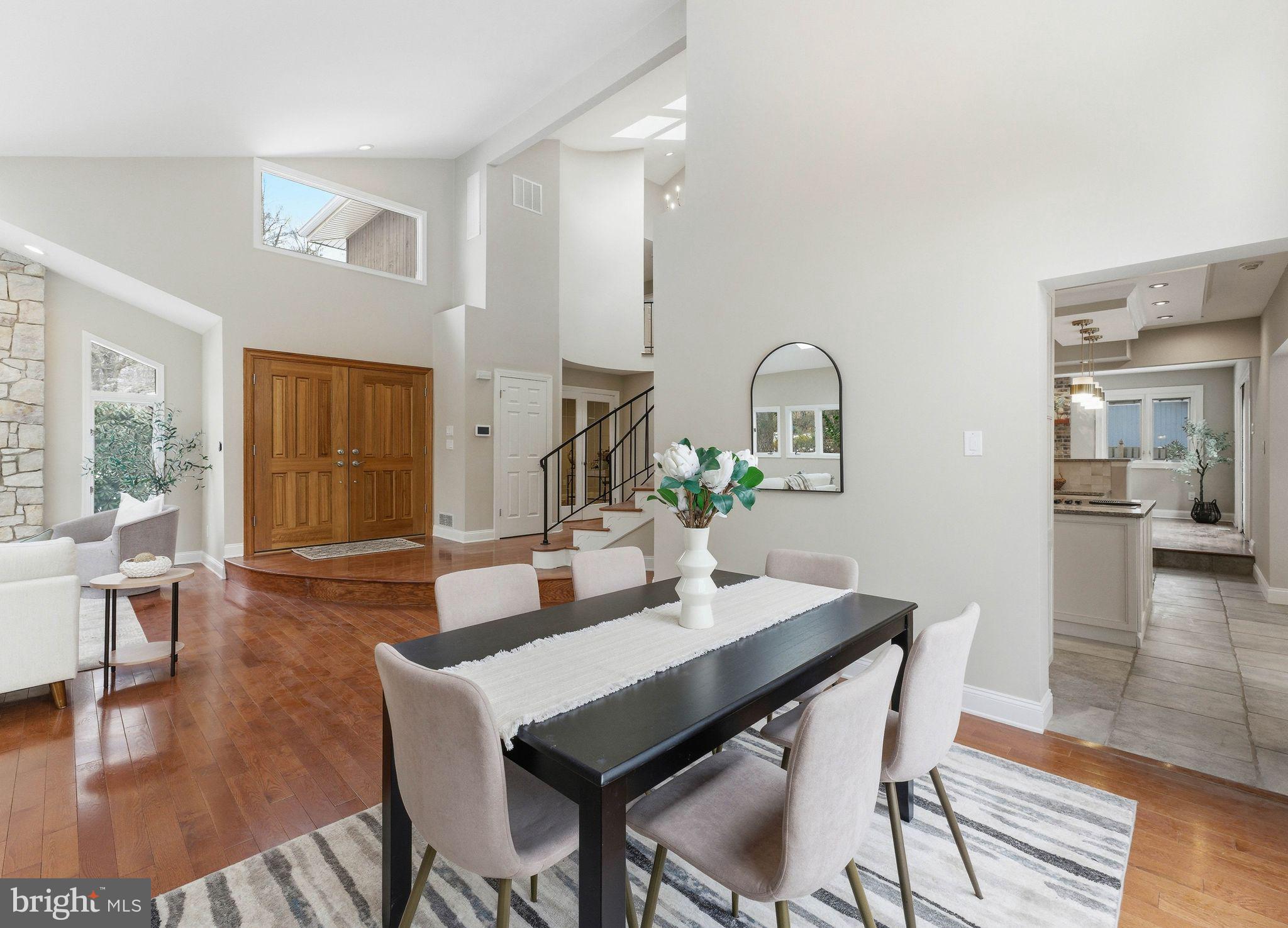 FOX HOLLOW - Residential