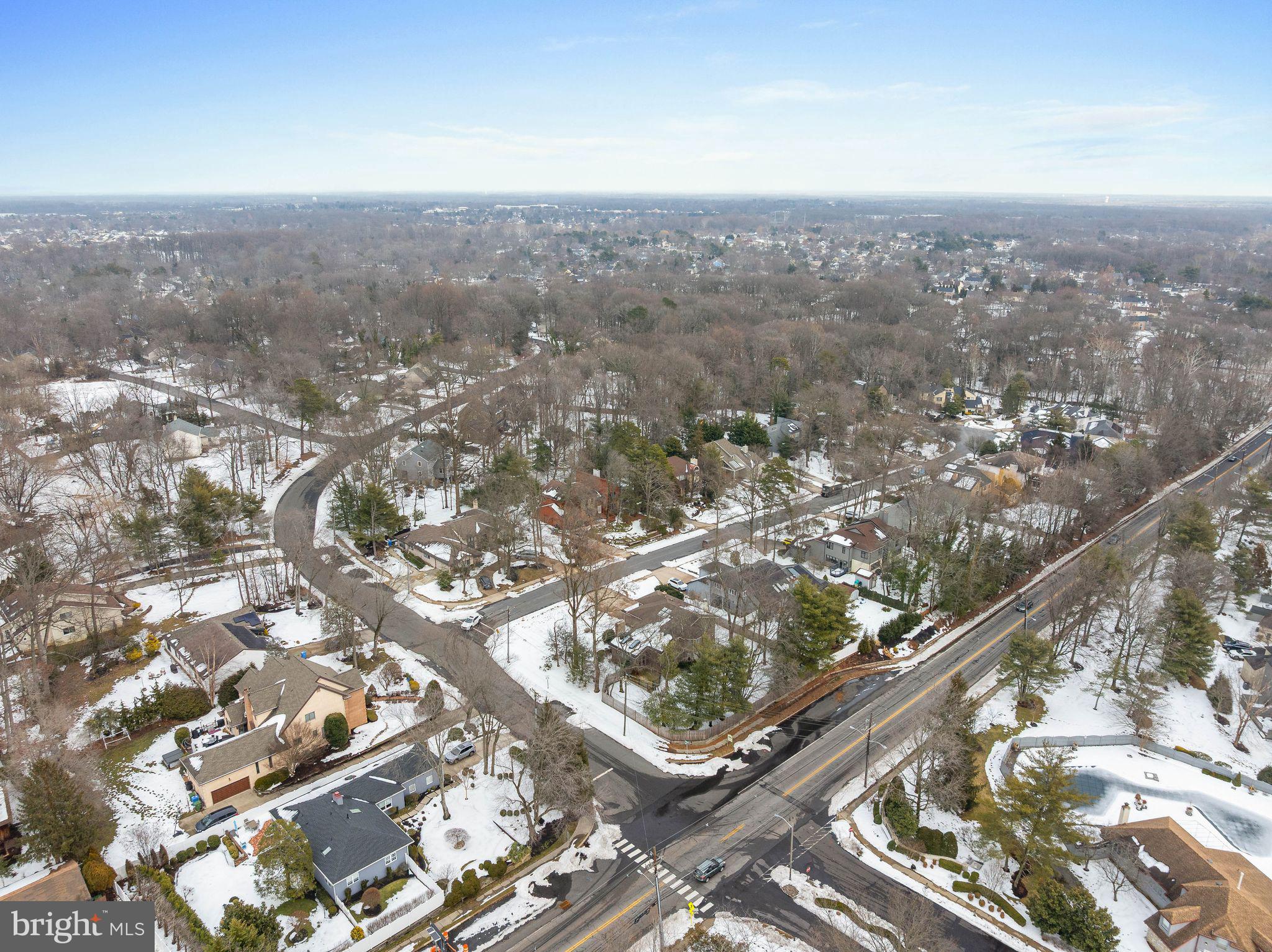 FOX HOLLOW - Residential