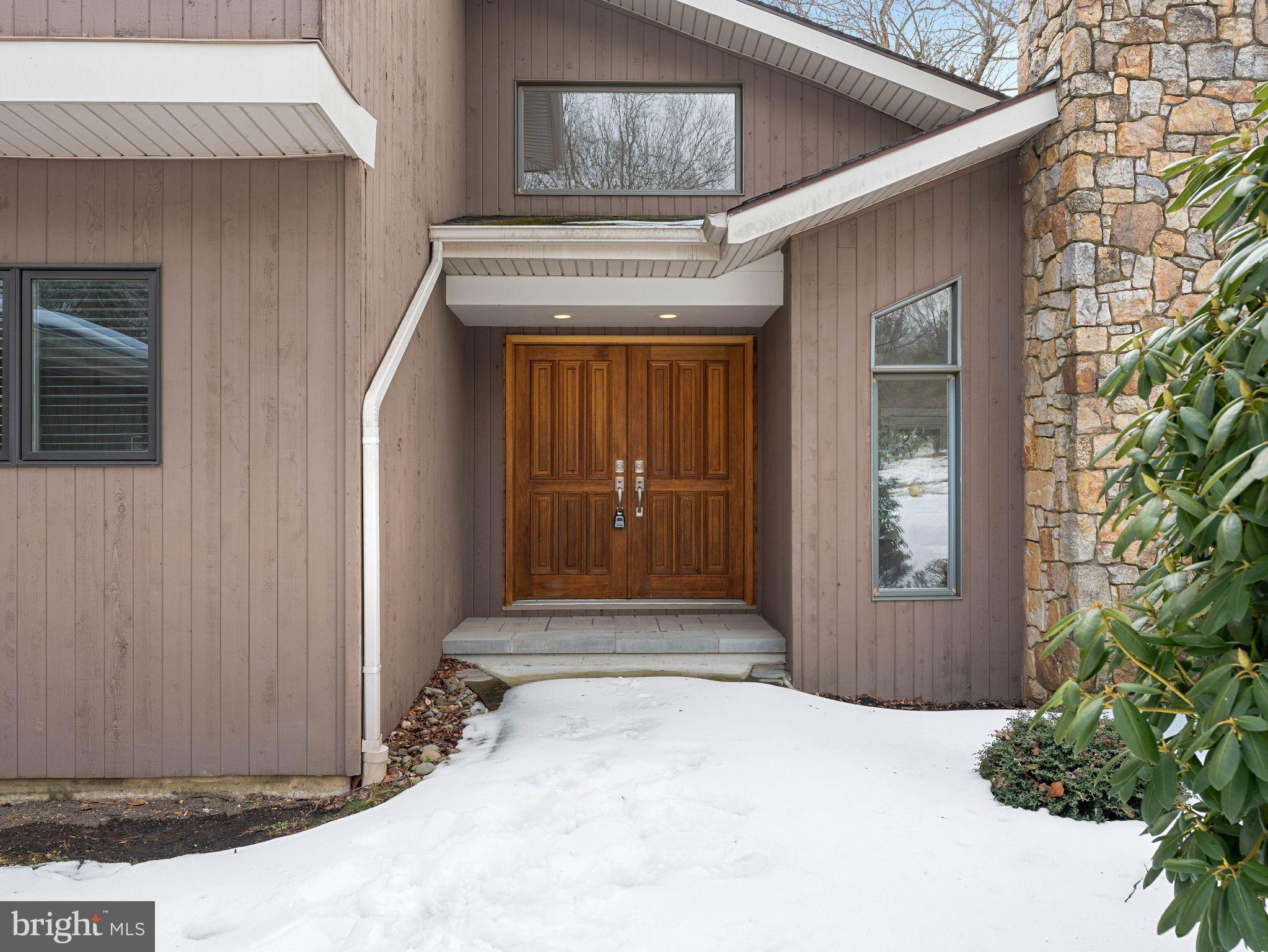 FOX HOLLOW - Residential