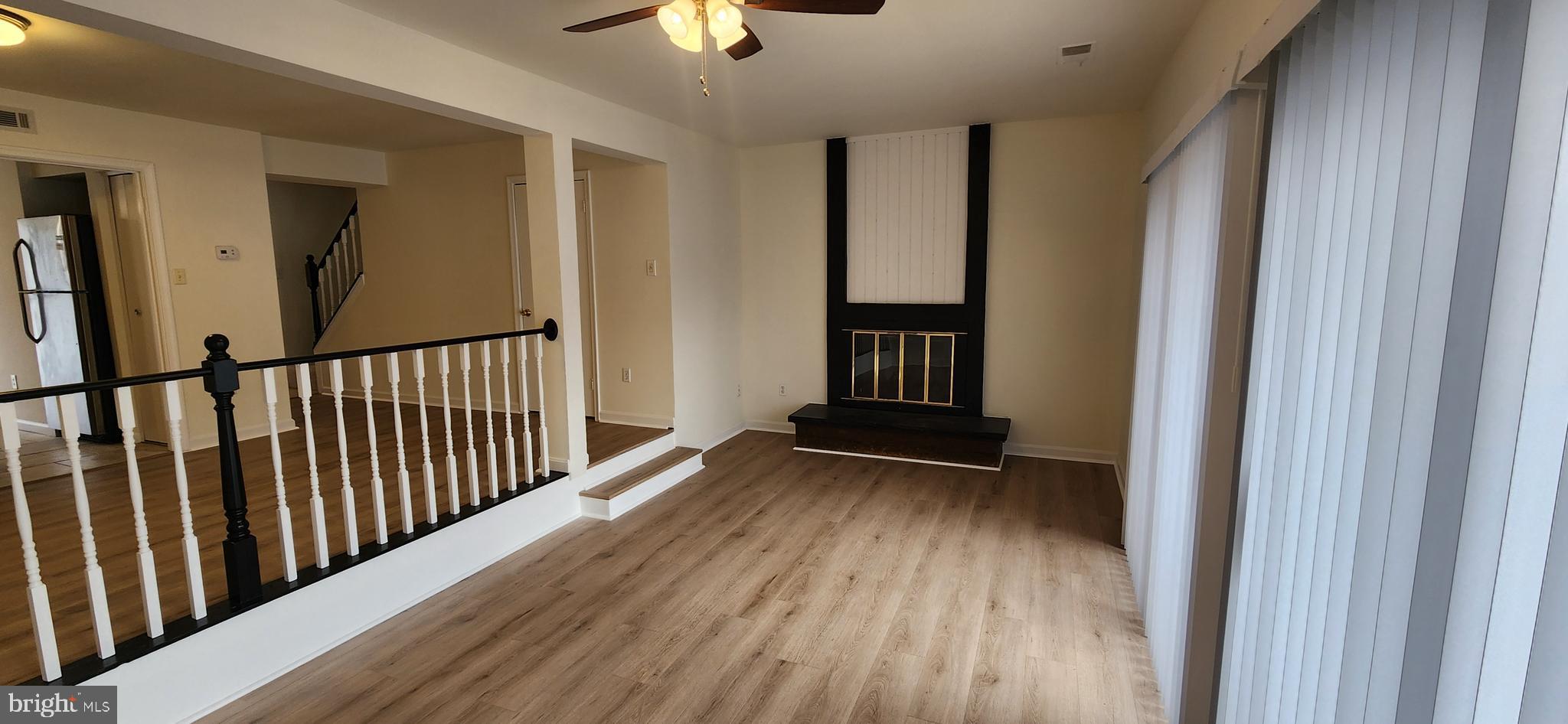 ELYSIAN WOODS - Residential Lease