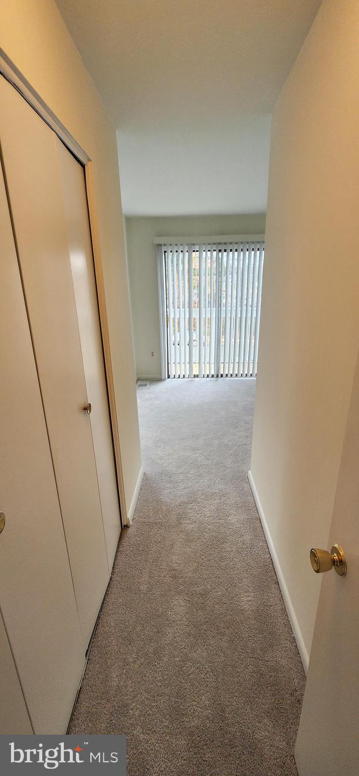 ELYSIAN WOODS - Residential Lease