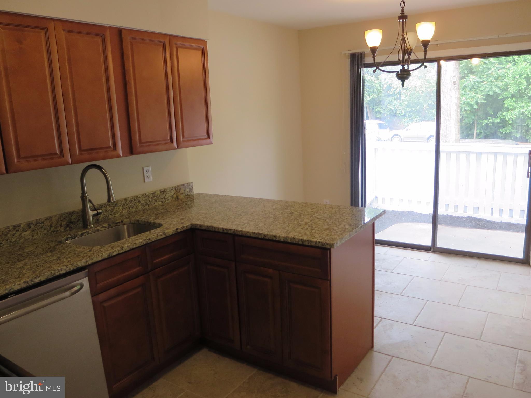 ELYSIAN WOODS - Residential Lease