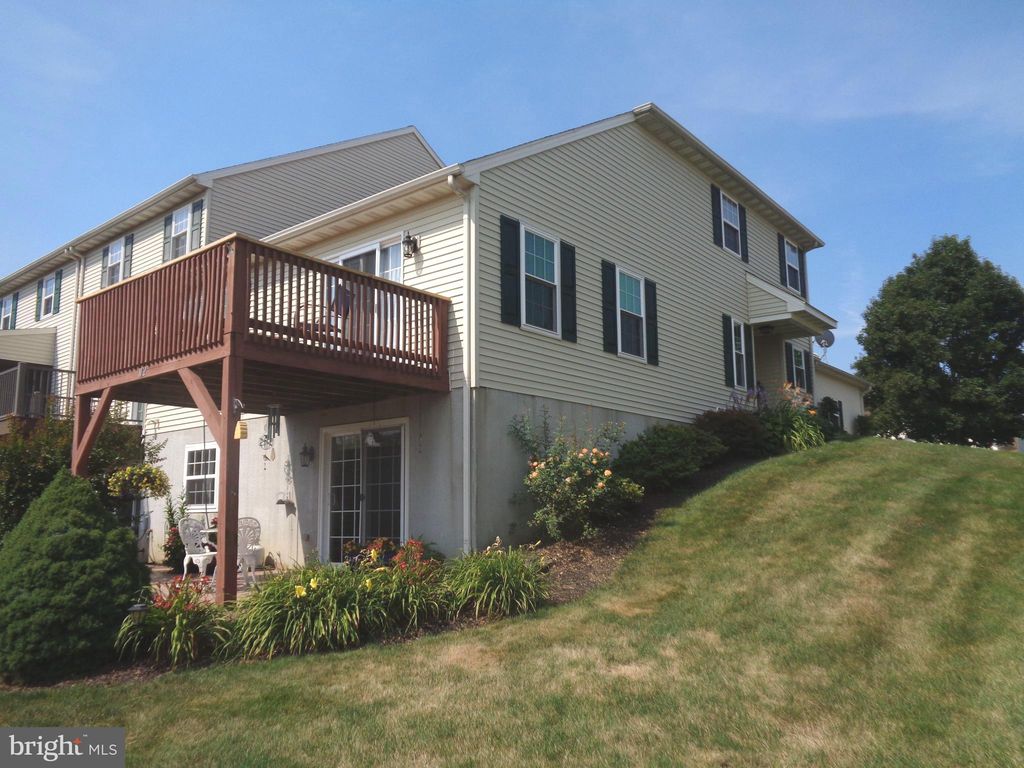 Photo of 112 Sutherland Road, LANCASTER, PA 17603 (MLS # PALA2080790)