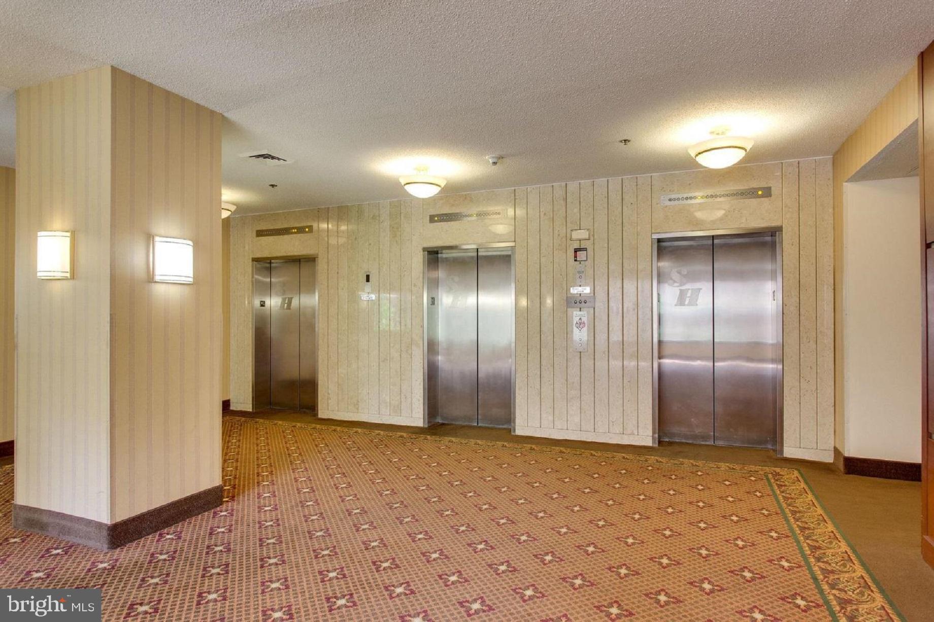 SKYLINE HOUSE - Residential Lease