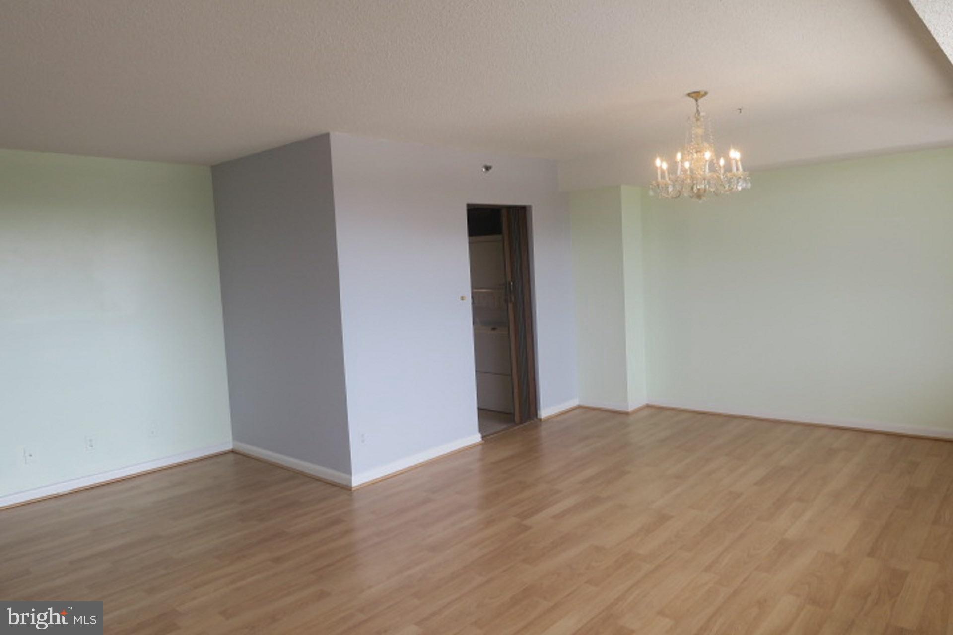 SKYLINE HOUSE - Residential Lease