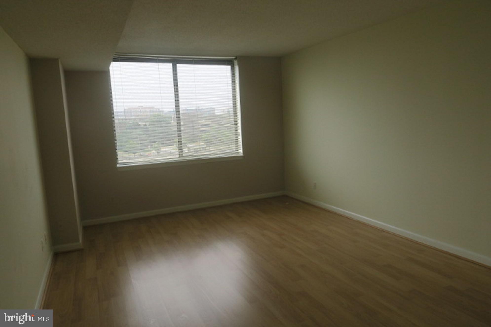 SKYLINE HOUSE - Residential Lease