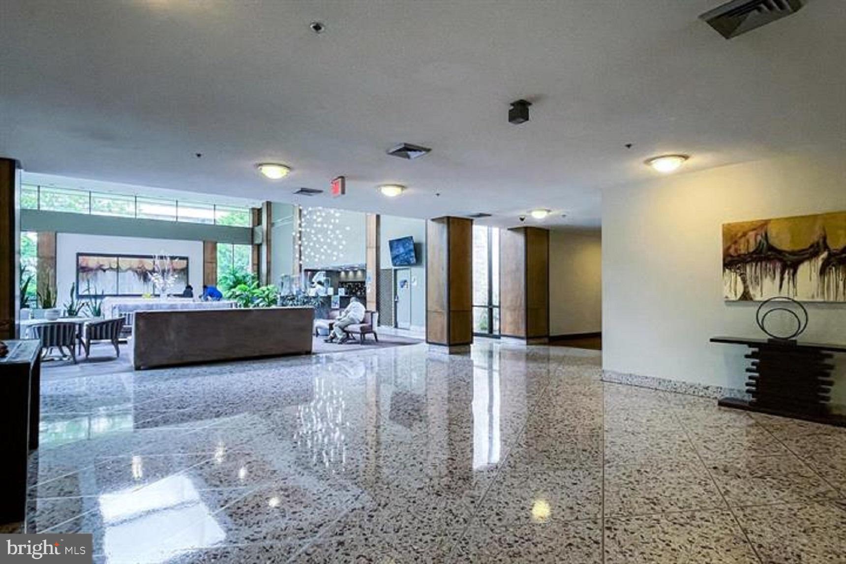 SKYLINE HOUSE - Residential Lease