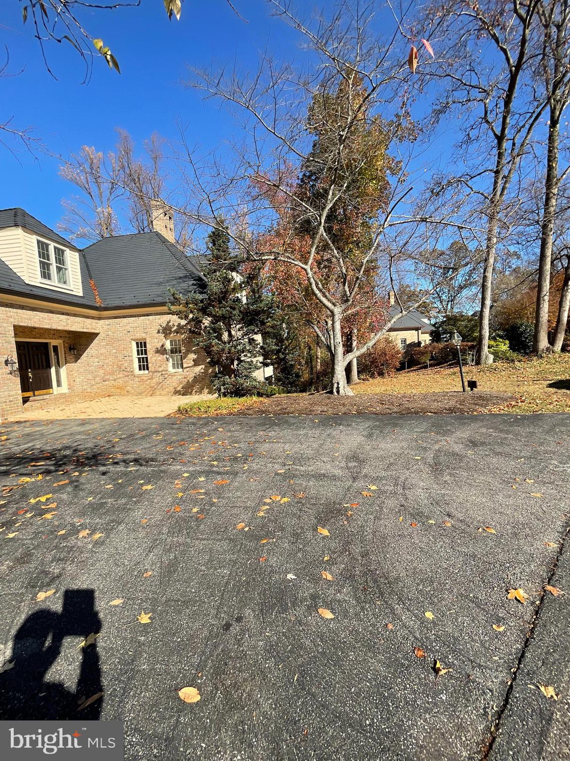 370 S RIVER LANDING ROAD 307