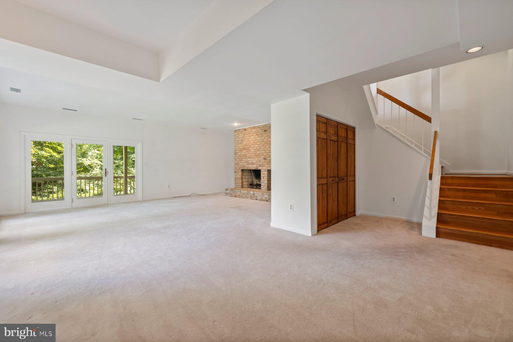 SOUTH RIVER LANDING - Residential