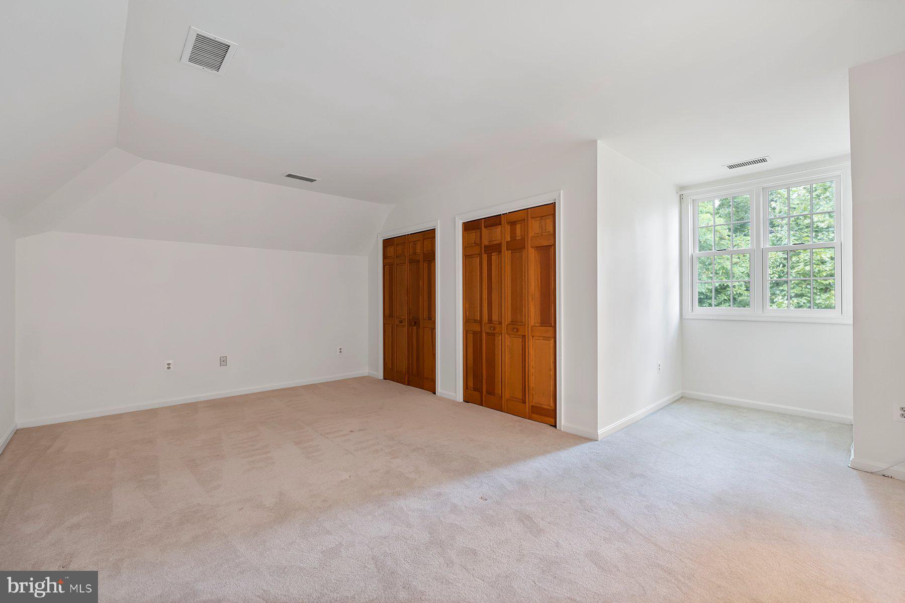 SOUTH RIVER LANDING - Residential