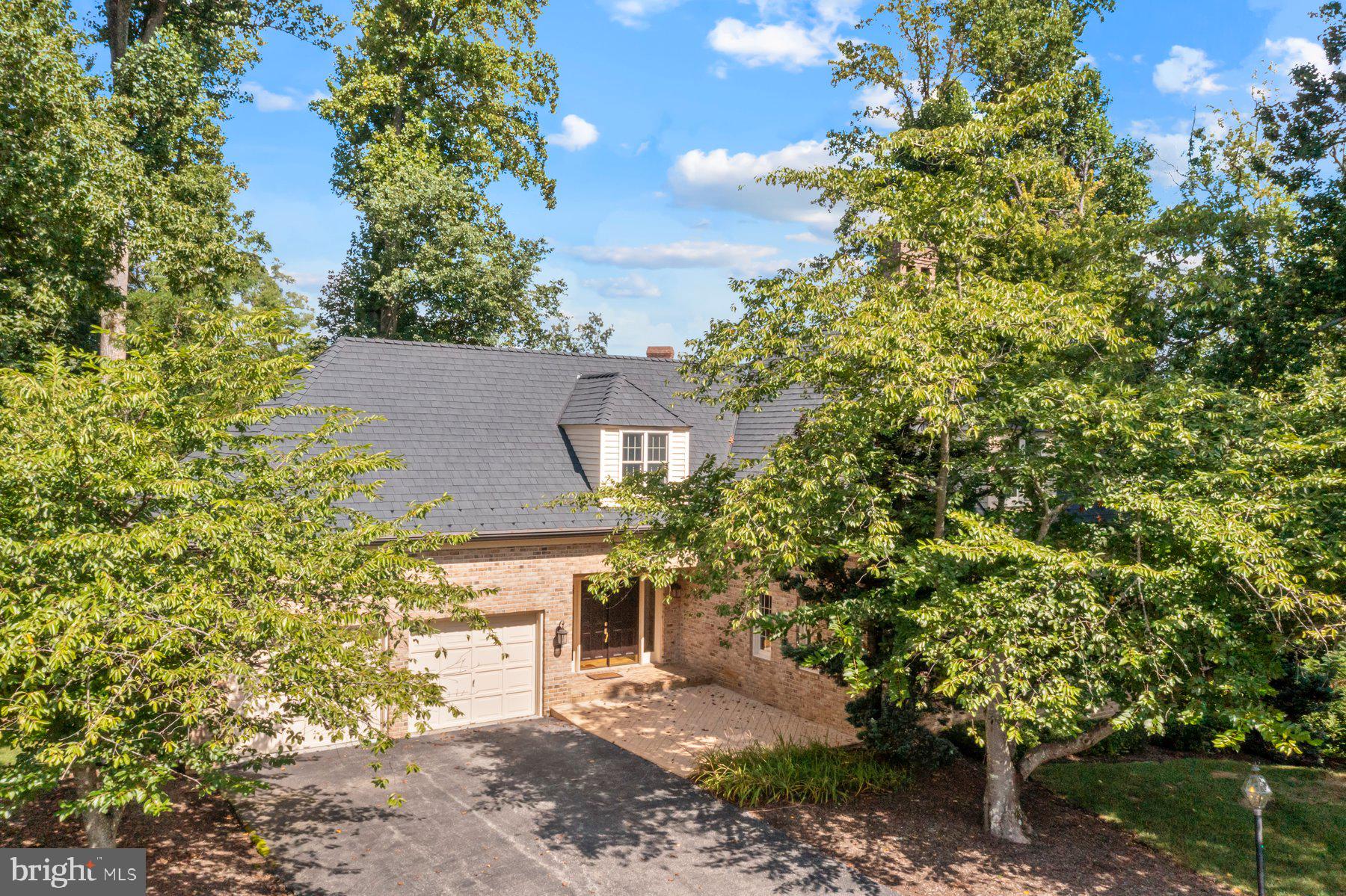 370 S RIVER LANDING ROAD 370