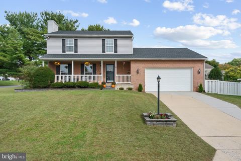 18 QUAIL RIDGE ROAD HANOVER PA 17331