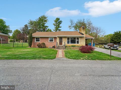 Homes For Sale - 11910 Wesley Drive<br/> HAGERSTOWN, MD 21742