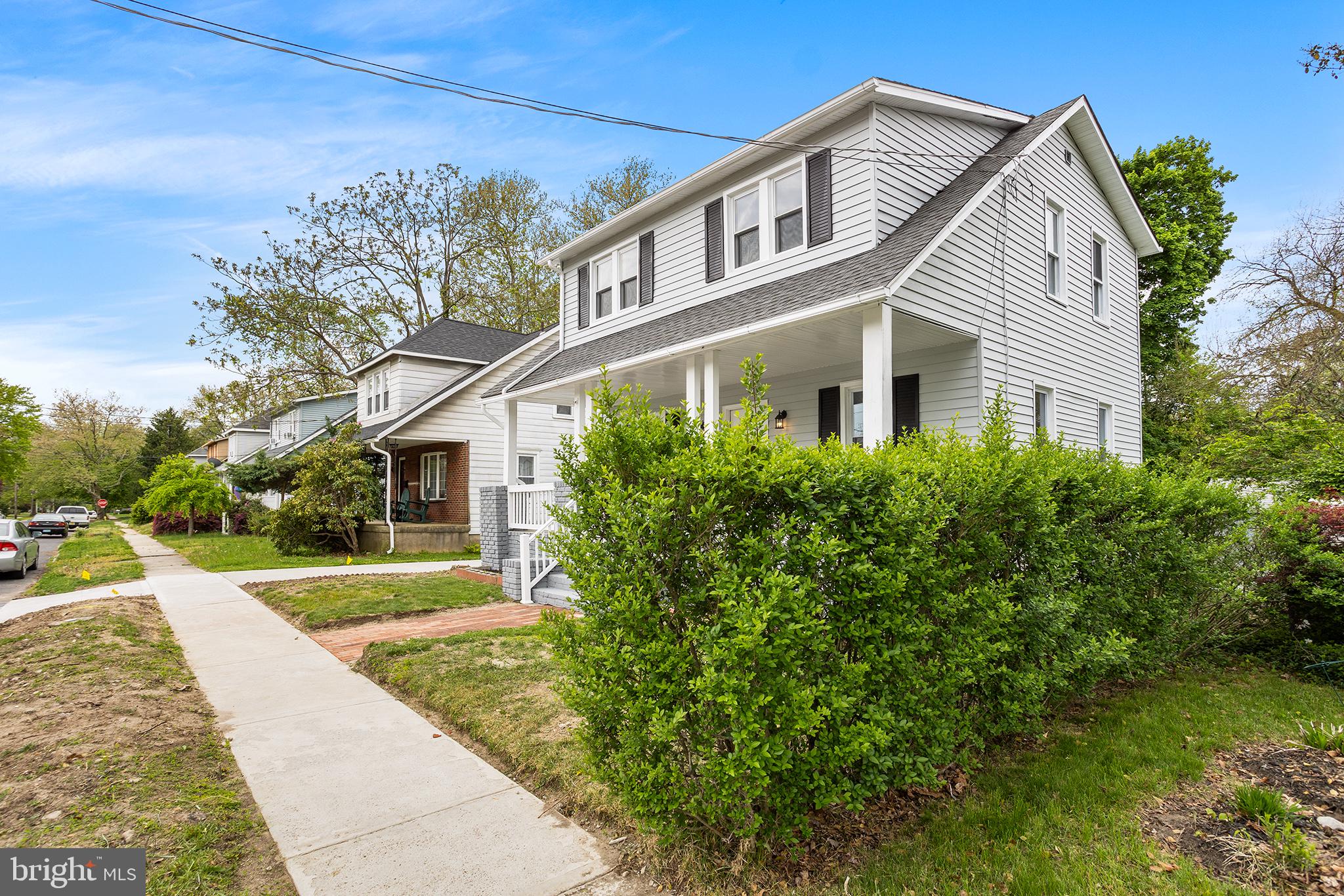 410 WALNUT AVENUE