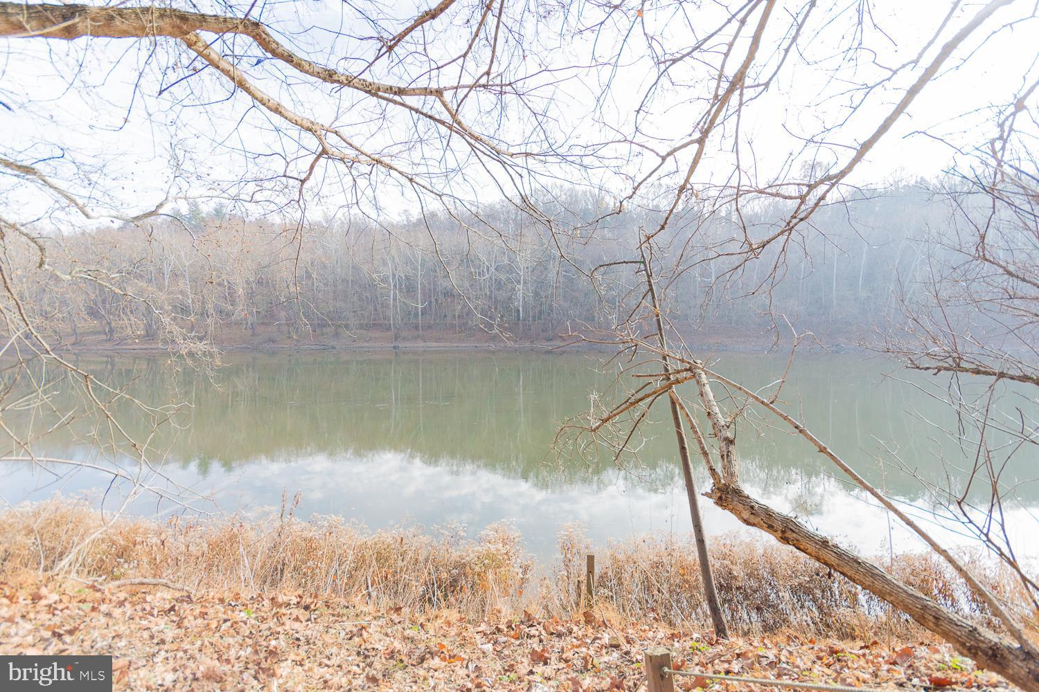 STEAMBOAT RUN - Residential