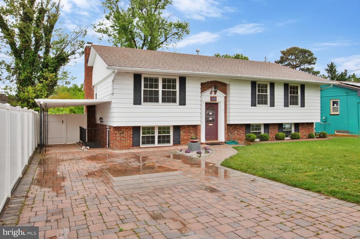 MCGUCKIAN - Residential