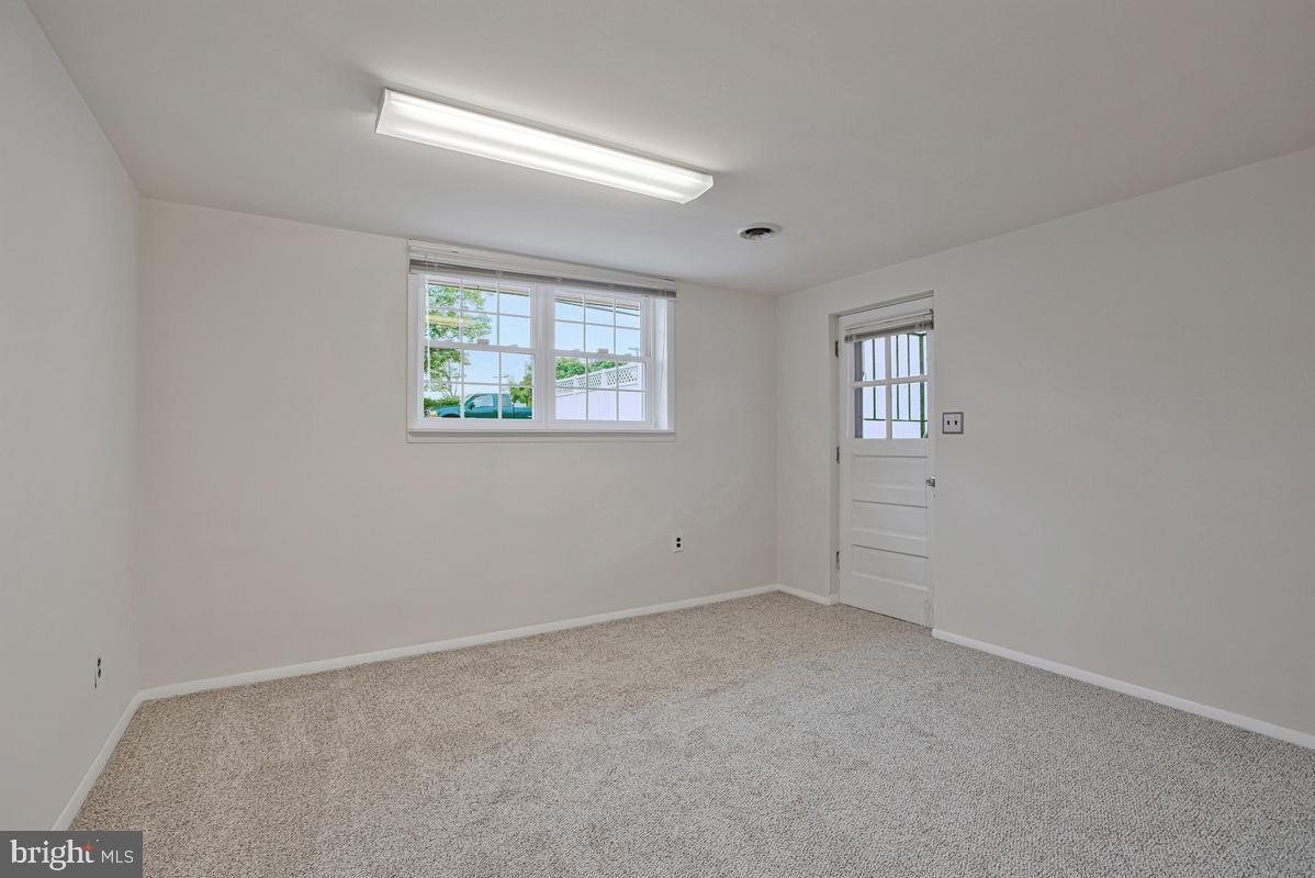 MCGUCKIAN - Residential