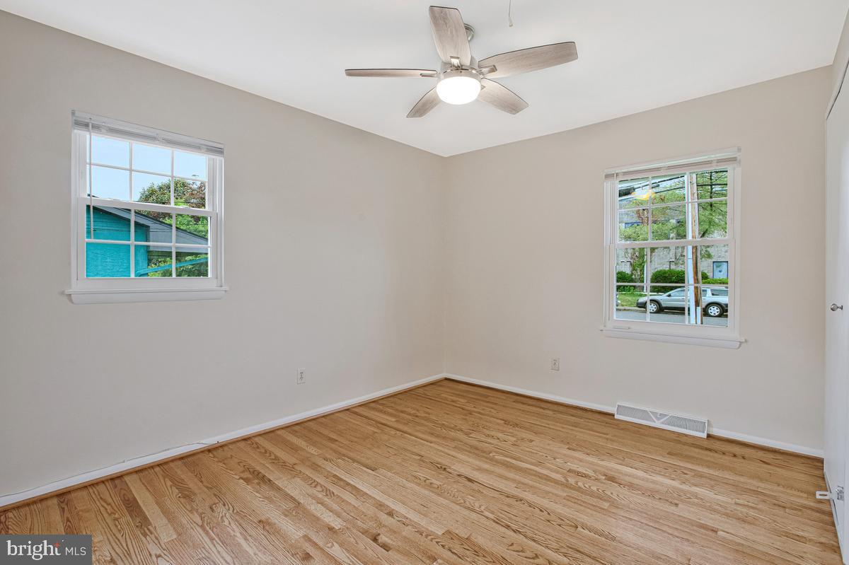 MCGUCKIAN - Residential