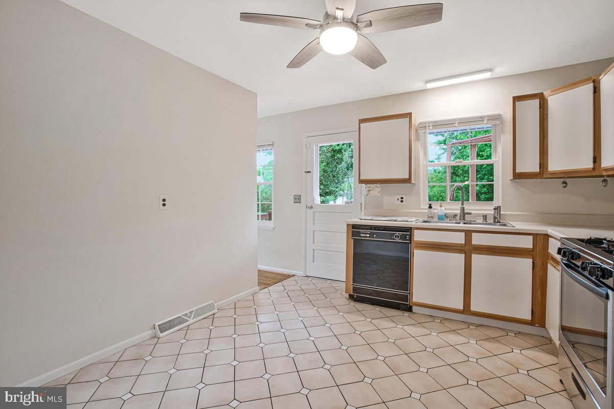 MCGUCKIAN - Residential