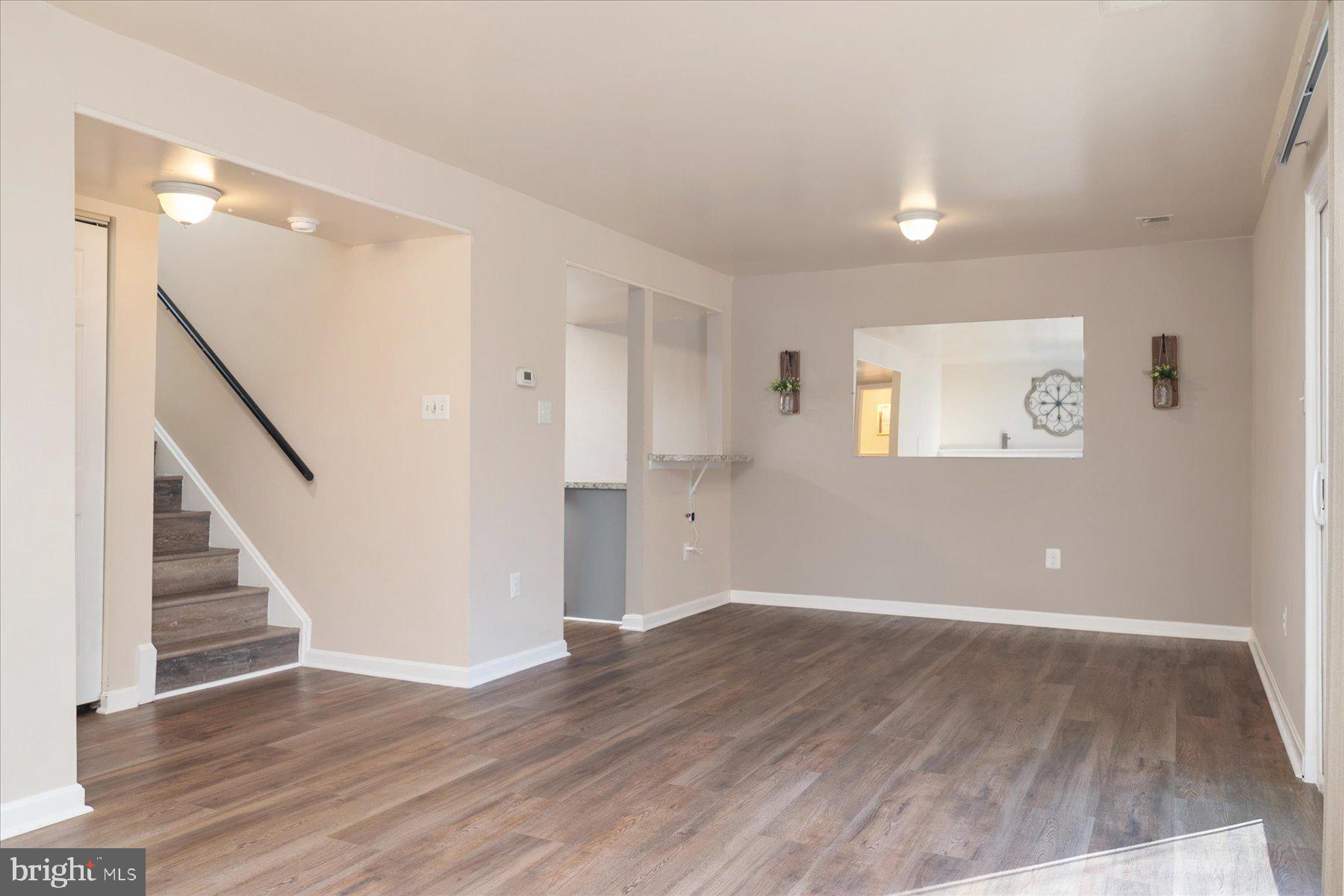 BRIGHTLEAF - Residential Lease