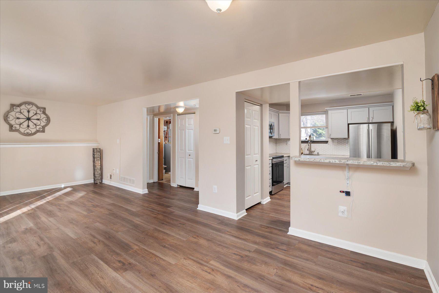 BRIGHTLEAF - Residential Lease