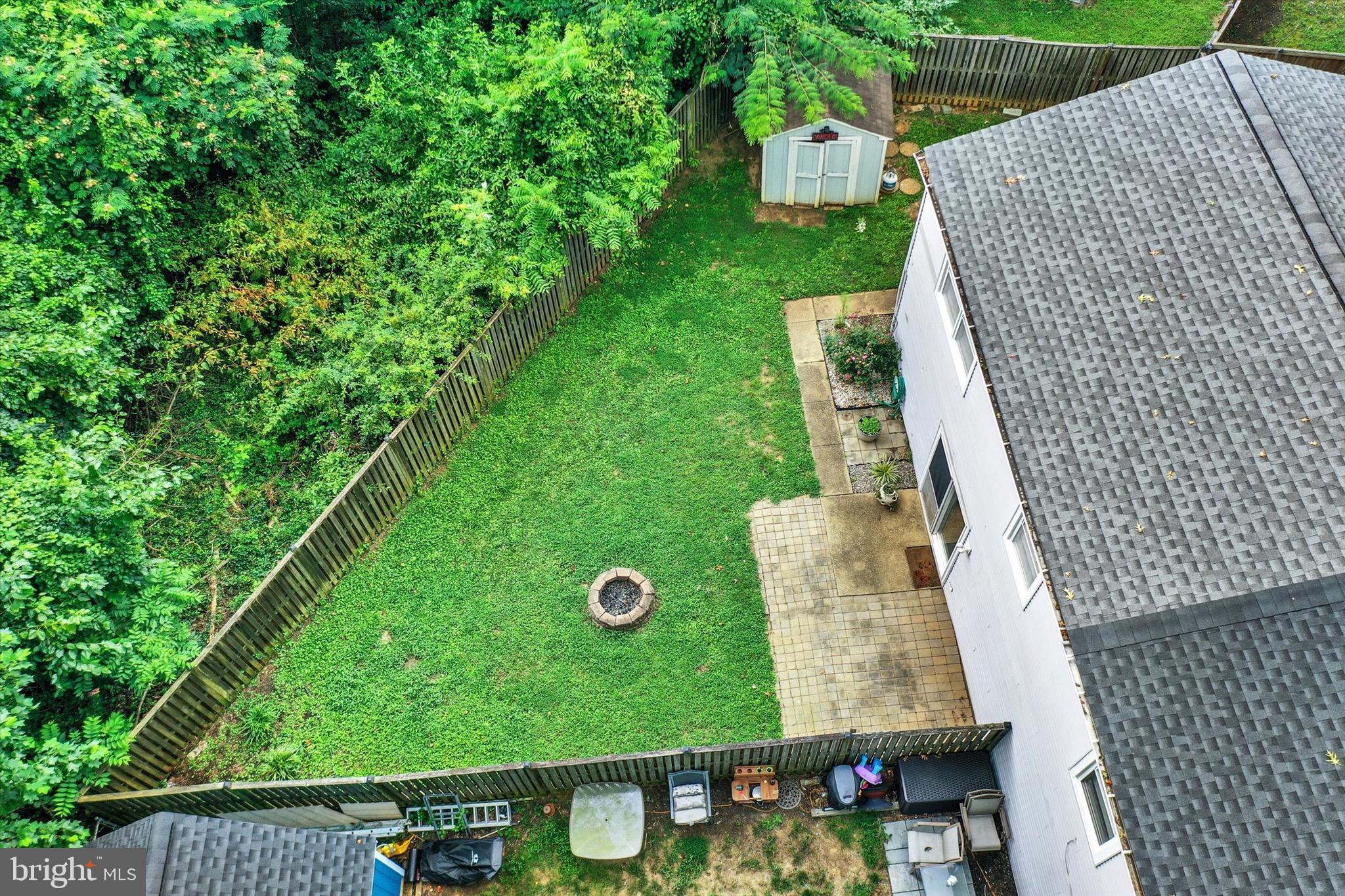 BRIGHTLEAF - Residential Lease