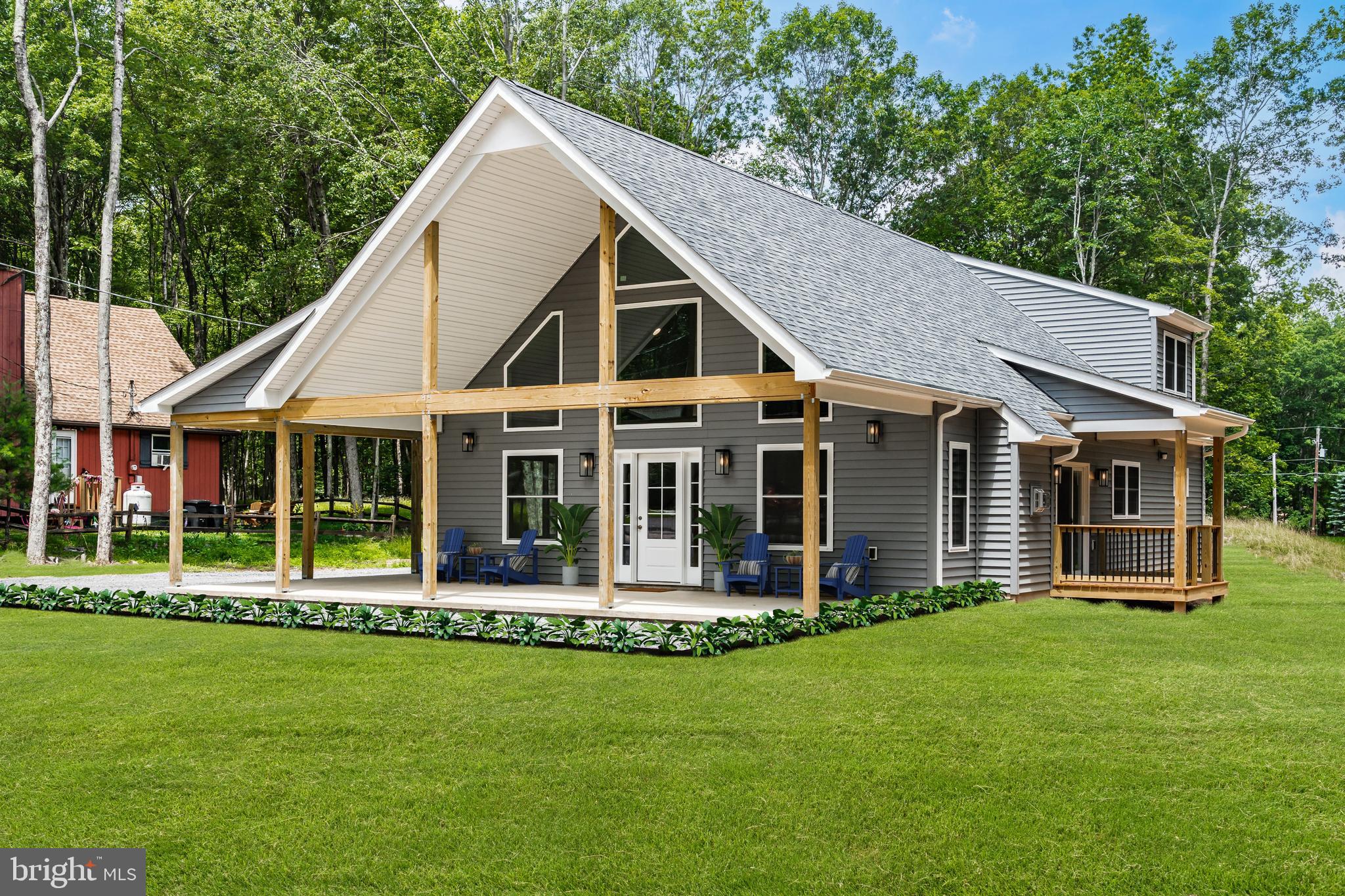 TOWAMENSING TRAILS - Residential