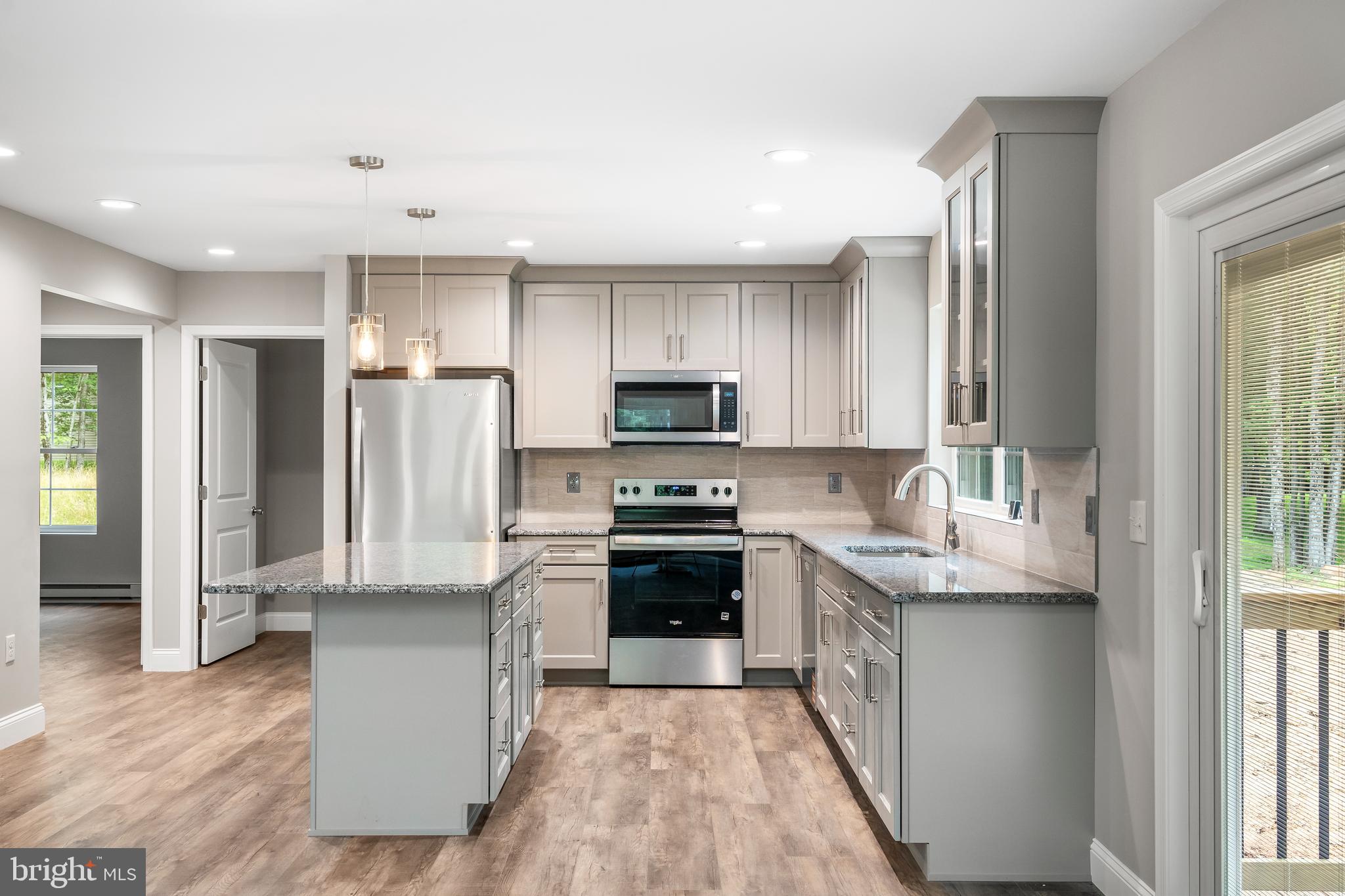 TOWAMENSING TRAILS - Residential