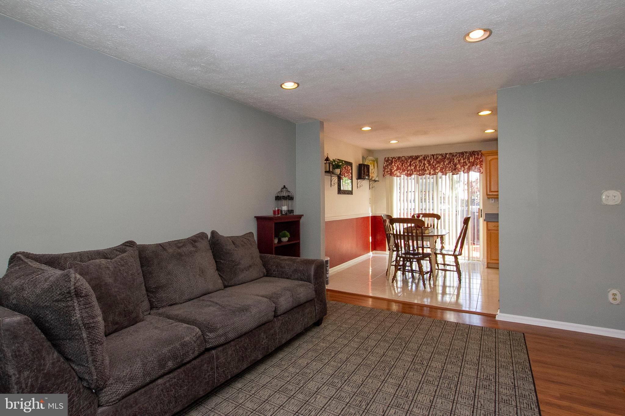 OAKHURST - Residential