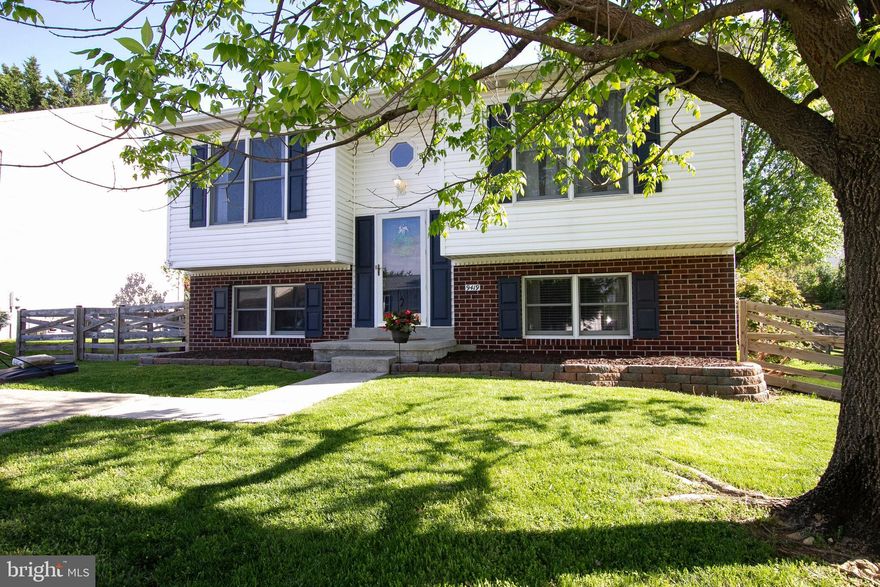 Welcome home to this beautiful split foyer home located in the desirable Oakhurst community. This home boasts 4 BR and 2 full baths- Brand new carpet, fresh paint, and new foyer flooring. Over 1200 sq ft of living space. Large, spacious family room, large deck overlooking the backyard. Perfect for entertaining- This one won't last long- Sellers are MOTIVATED!!!