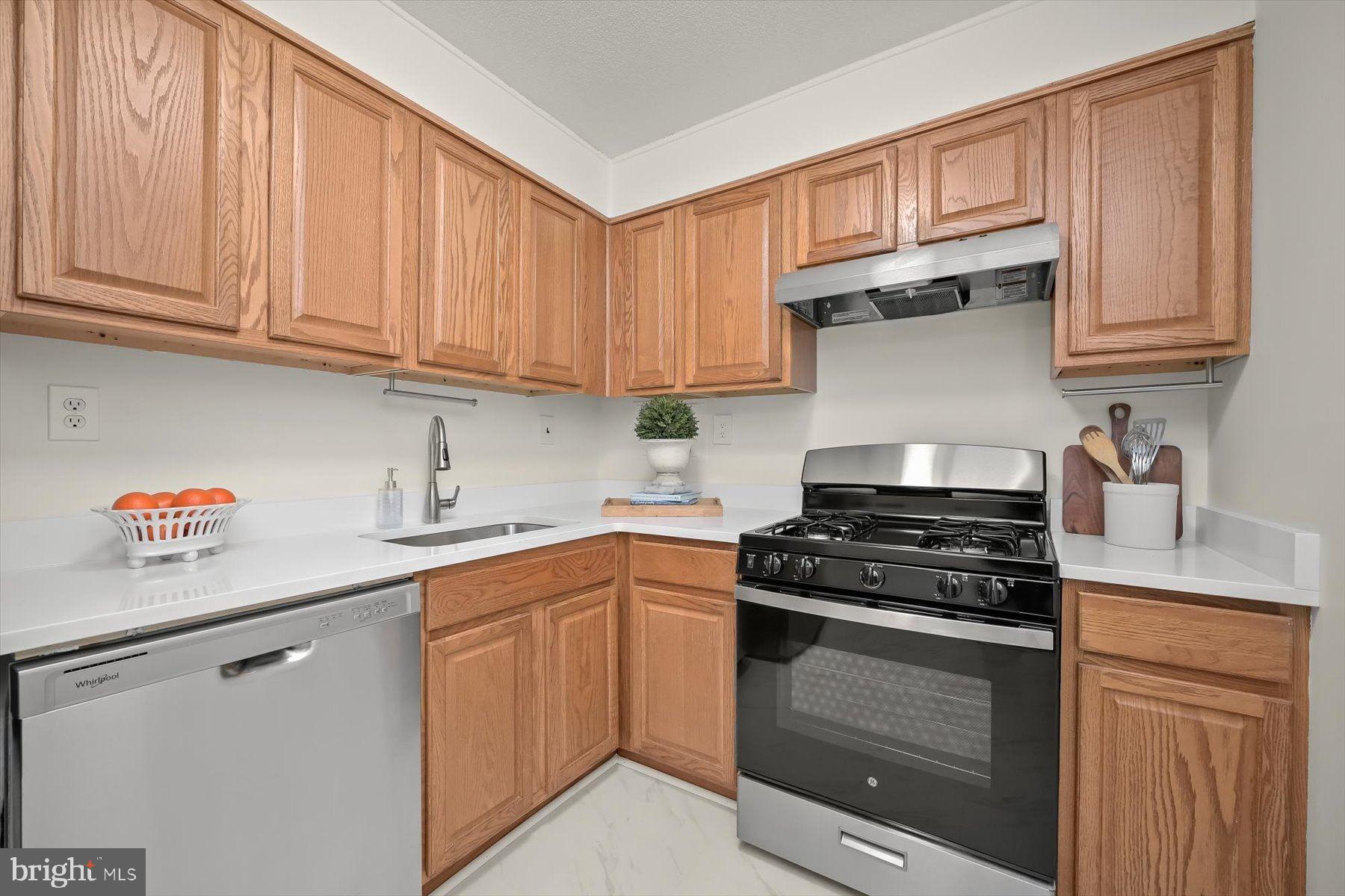 THE CARLTON - Residential