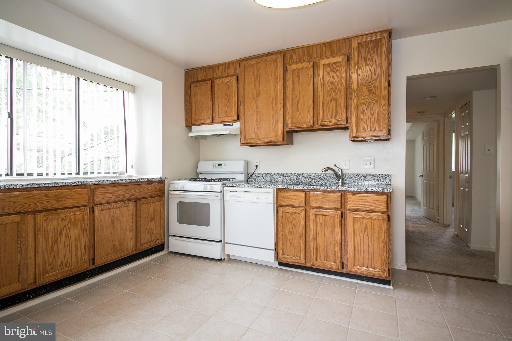 BENTANA PARK - Residential Lease