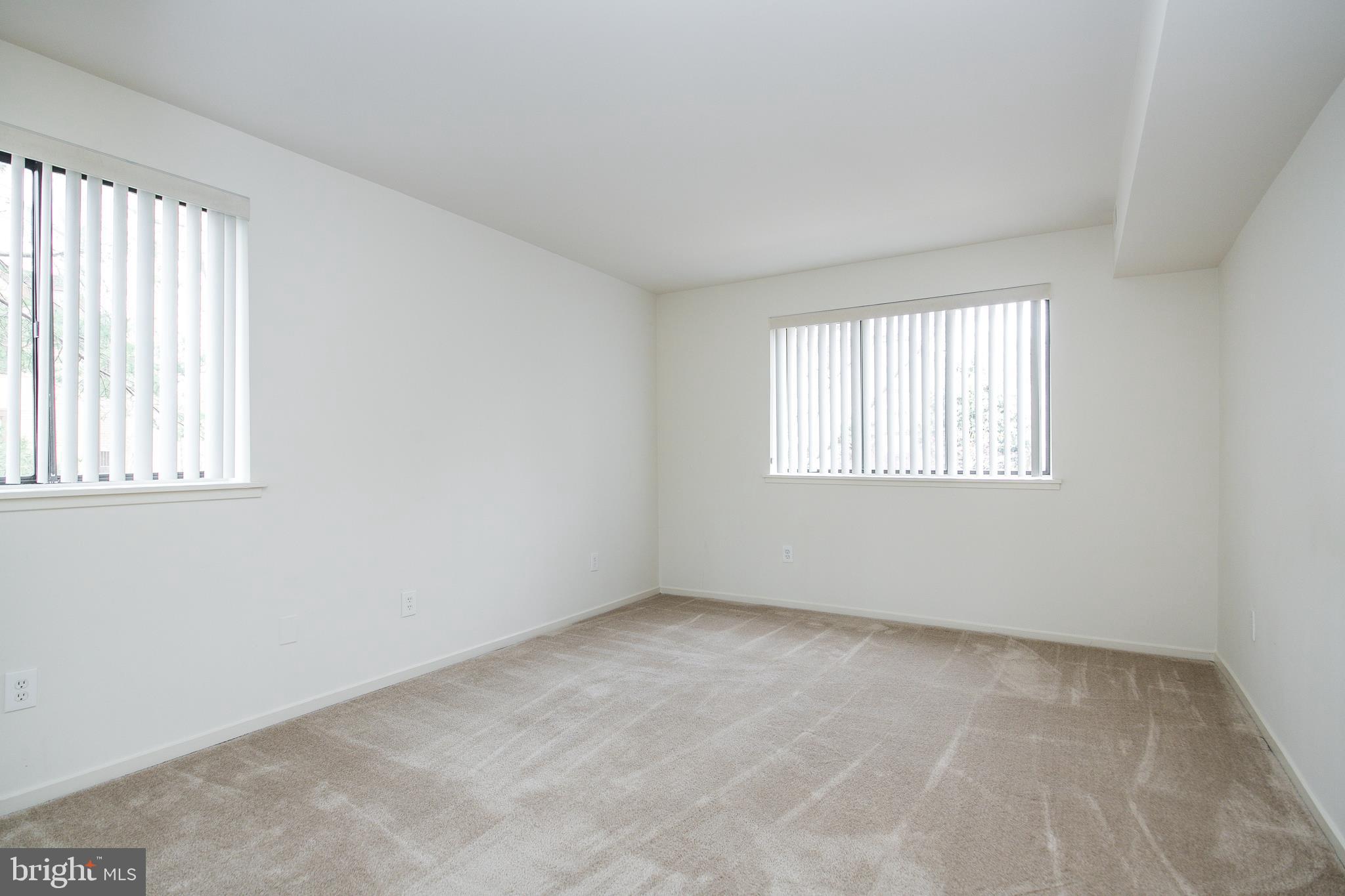 BENTANA PARK - Residential Lease